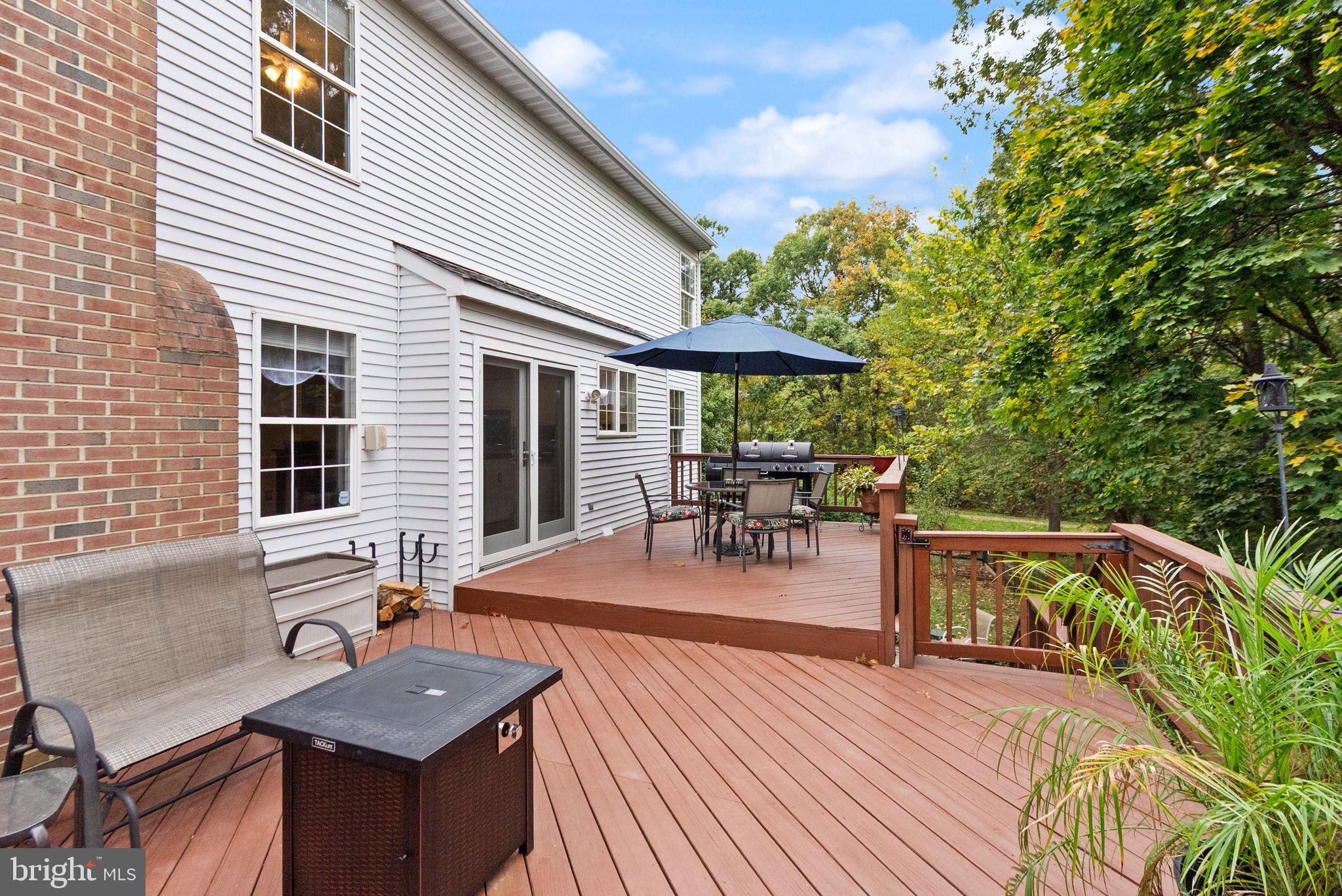 20900 HOLLYBERRY COURT