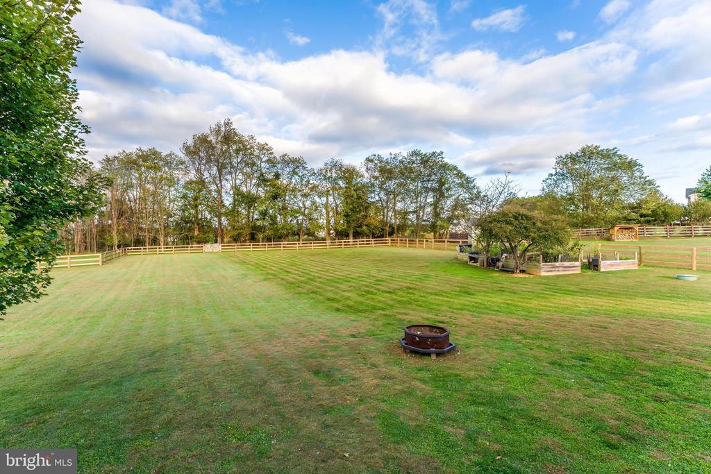 12080 SUNFLOWER FIELD PLACE