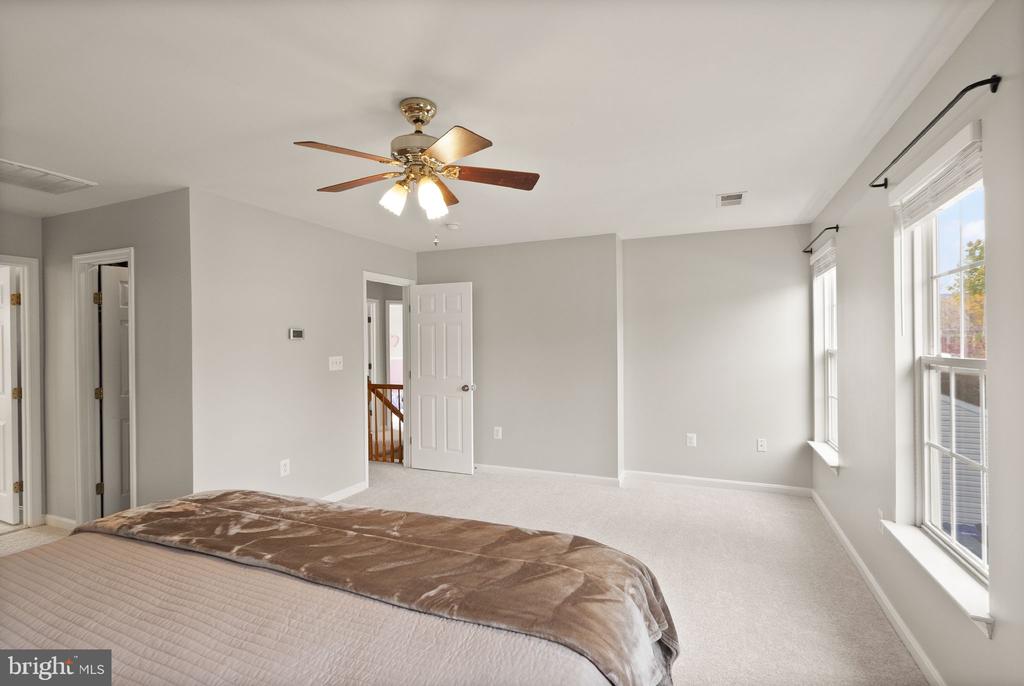 35855 BENTRIDGE COURT