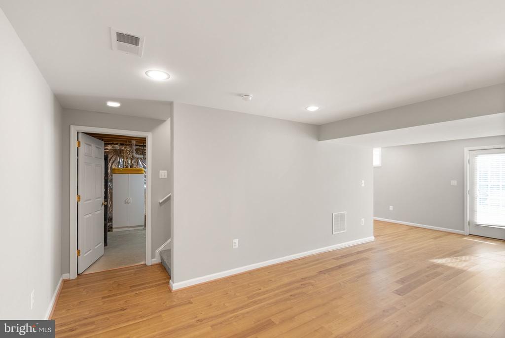 35855 BENTRIDGE COURT