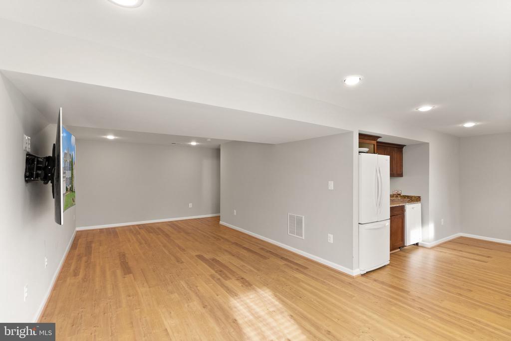 35855 BENTRIDGE COURT