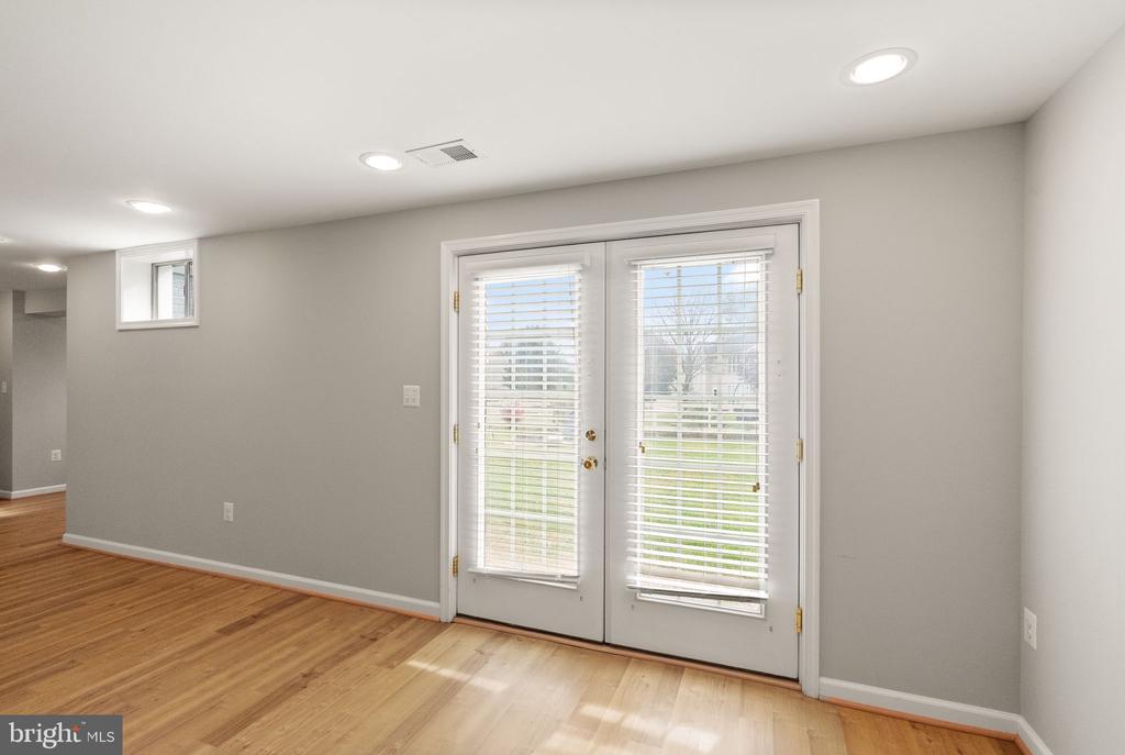 35855 BENTRIDGE COURT