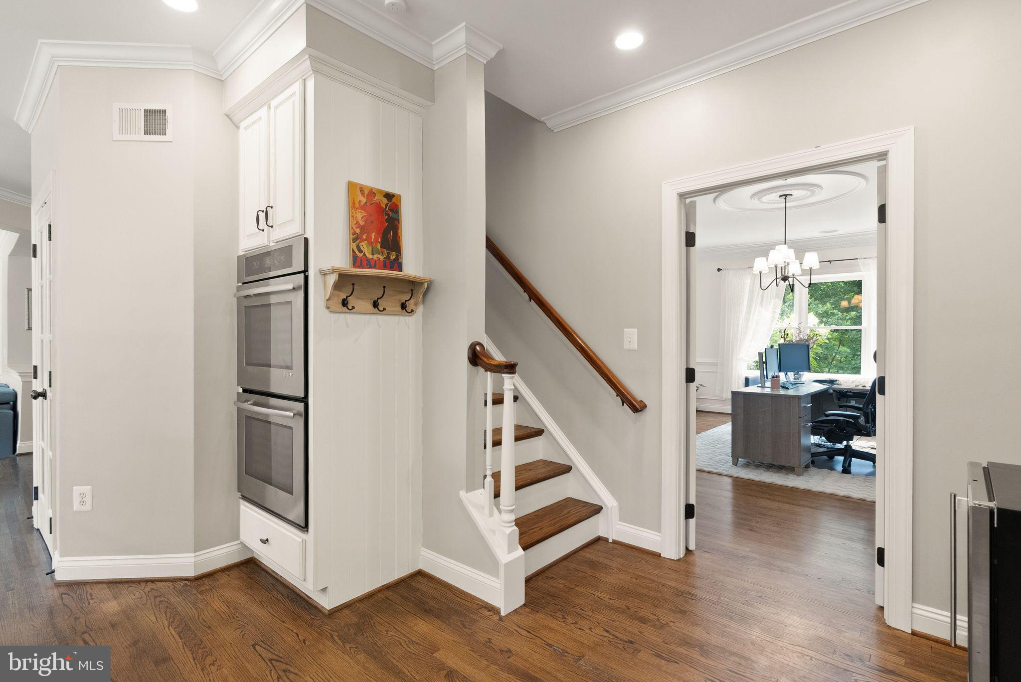 16720 SOMMERTIME LANE