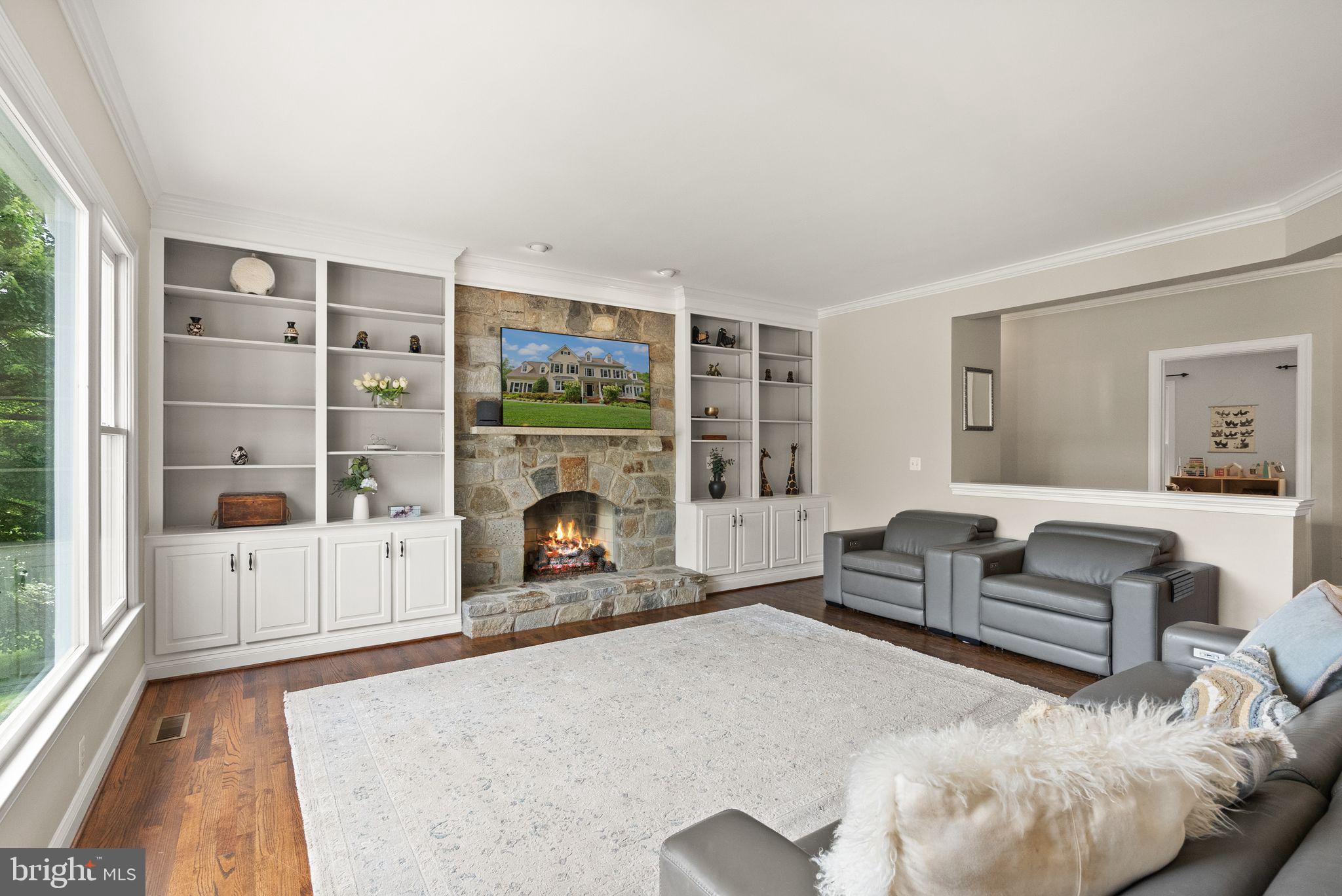 16720 SOMMERTIME LANE