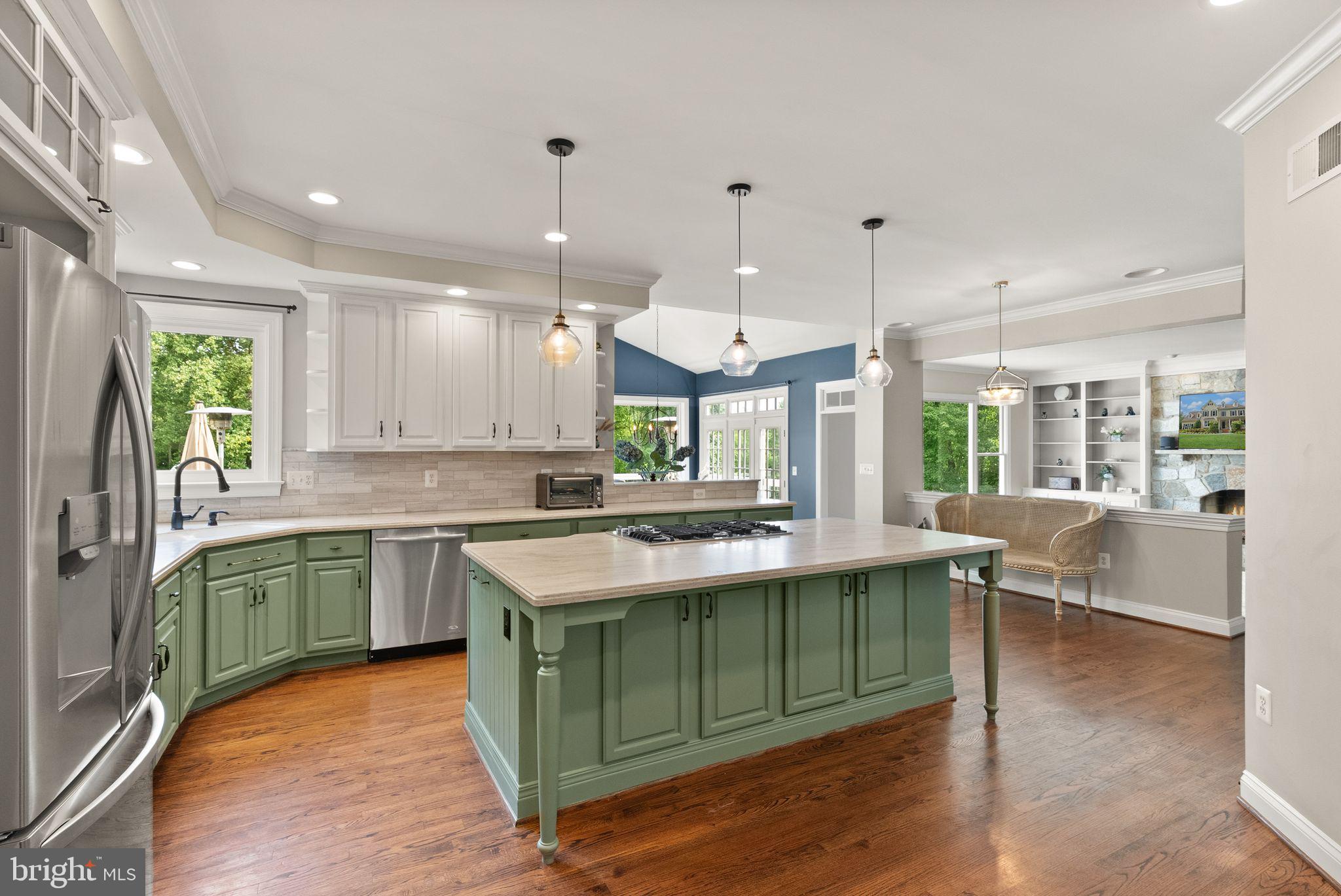 16720 SOMMERTIME LANE