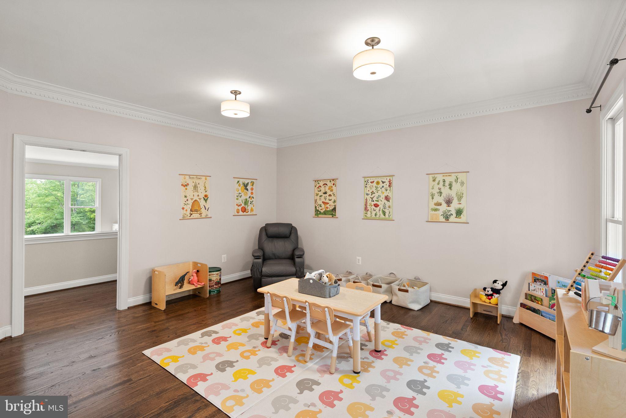 16720 SOMMERTIME LANE