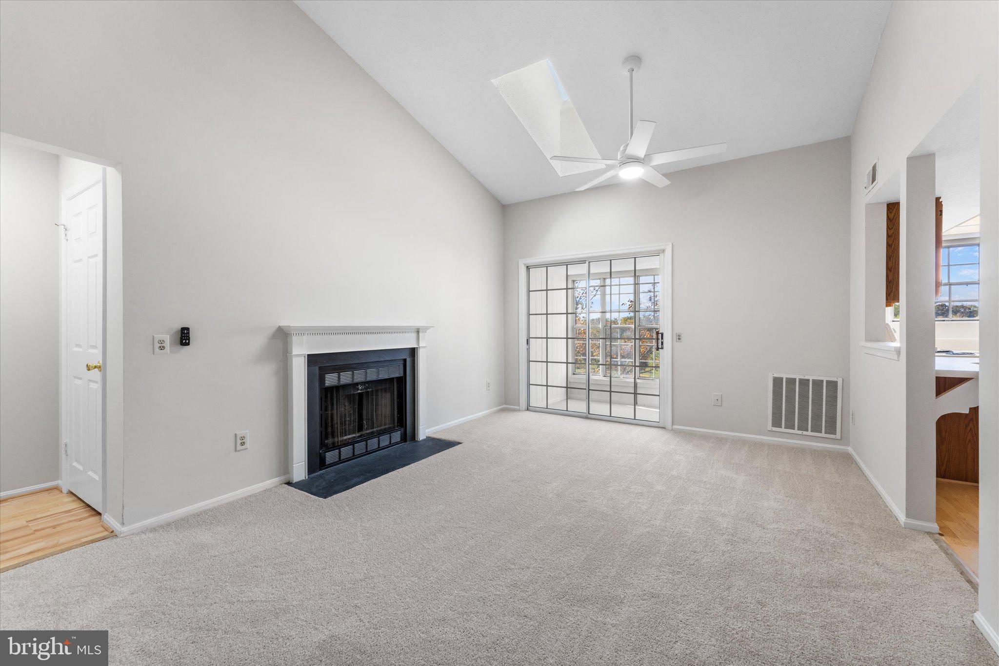 101 FORT EVANS ROAD SE F