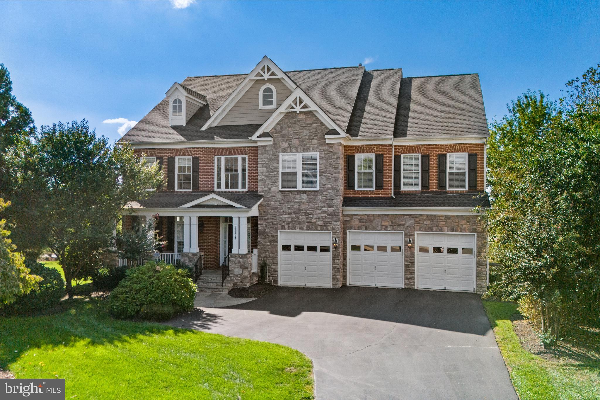 22197 WITHERS GROVE COURT