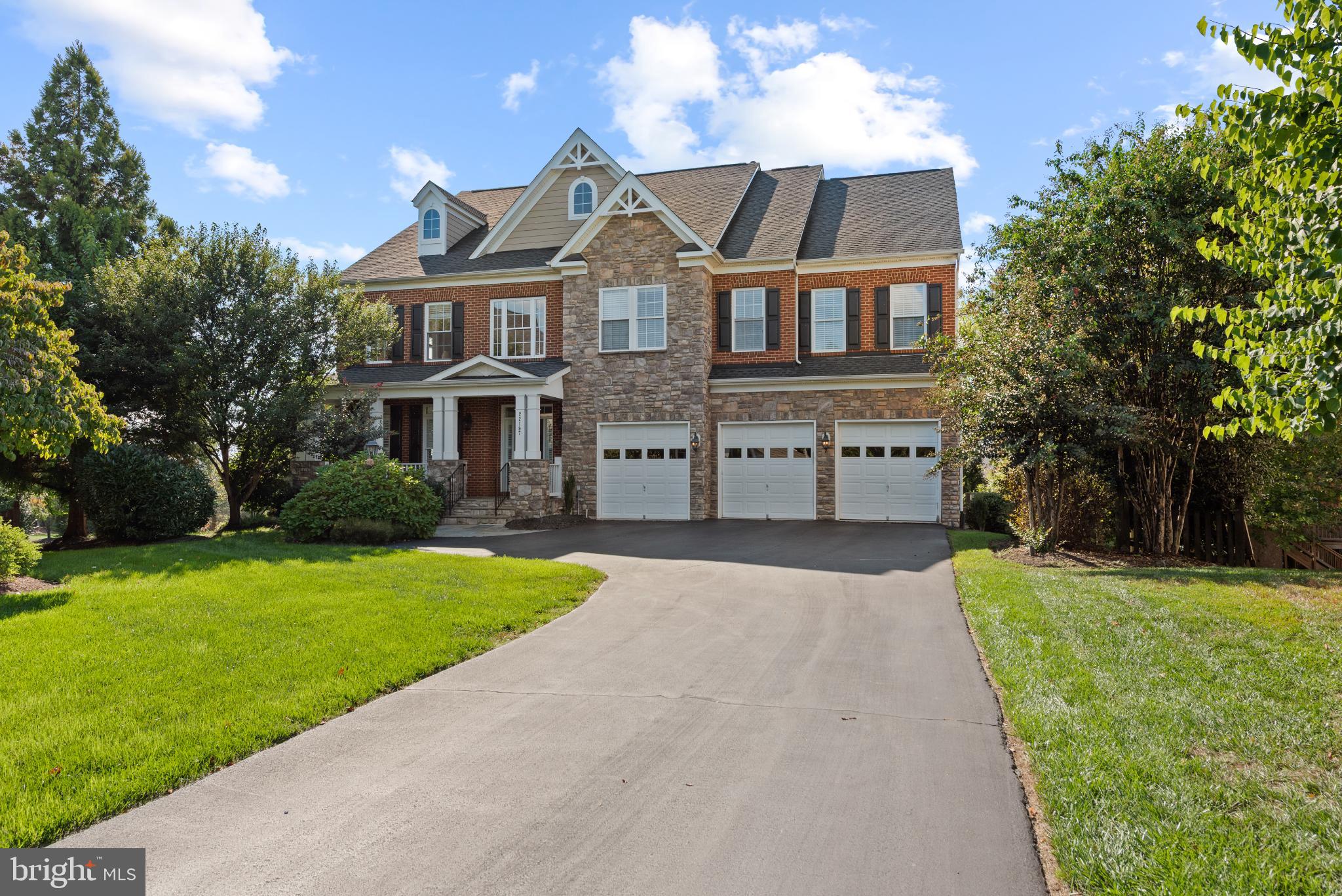 22197 WITHERS GROVE COURT