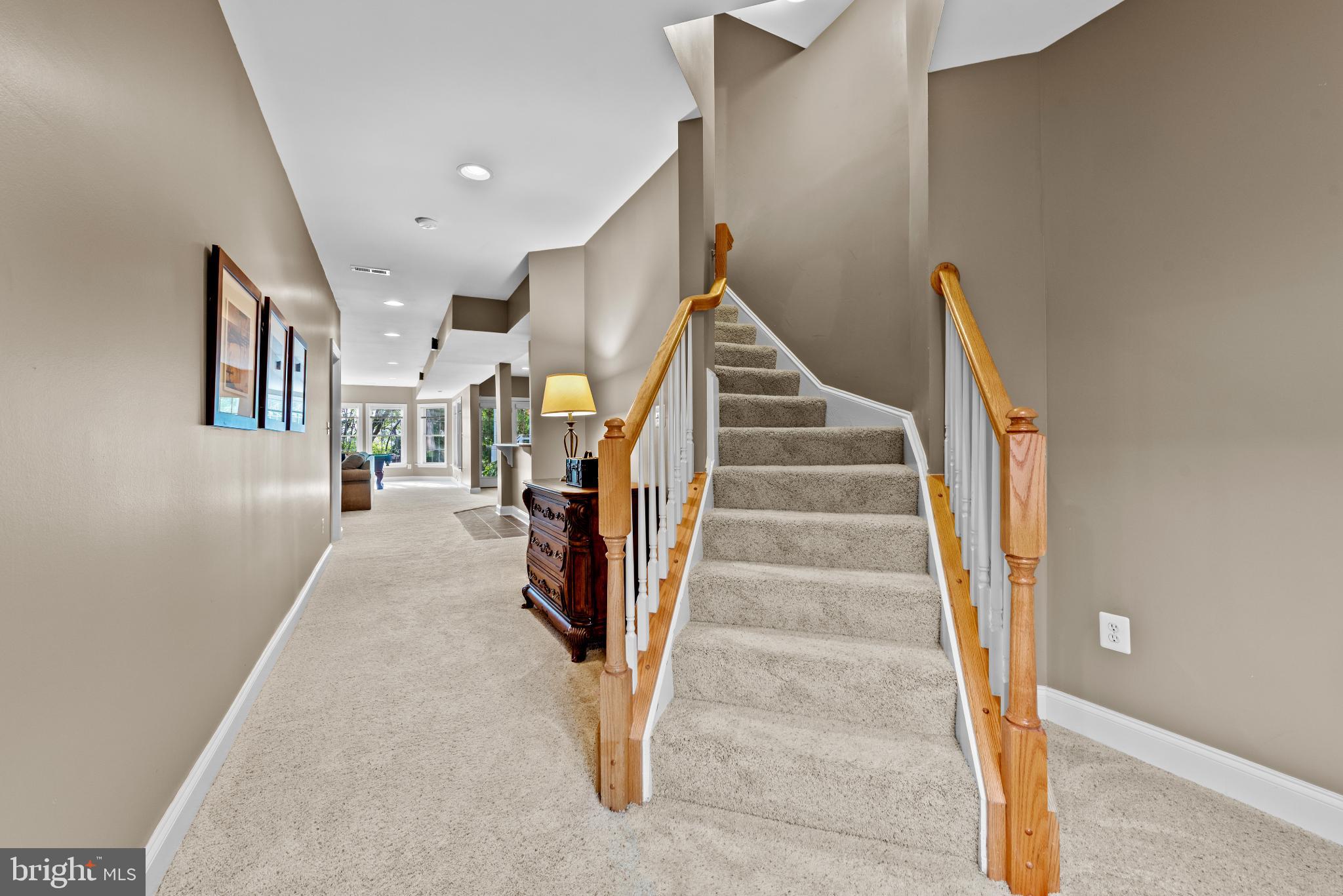 22197 WITHERS GROVE COURT