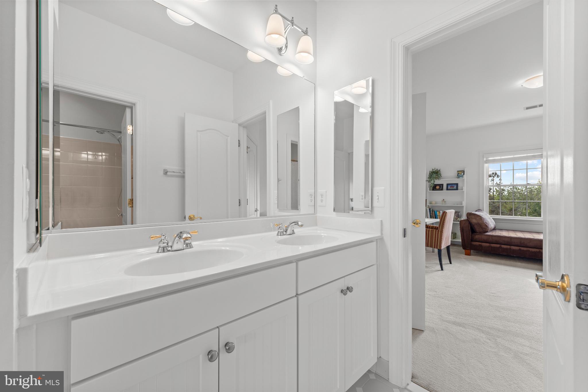 22197 WITHERS GROVE COURT