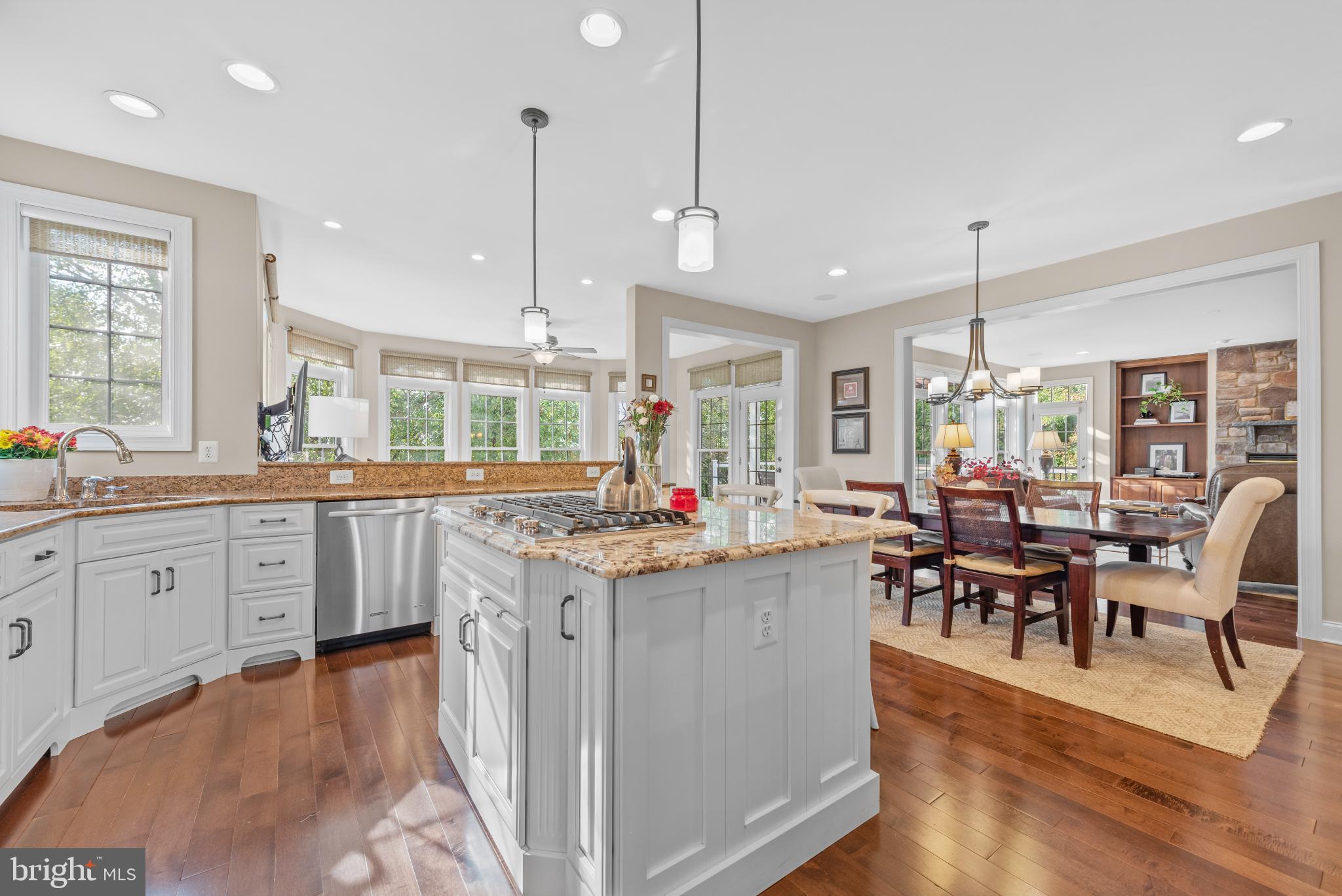 22197 WITHERS GROVE COURT