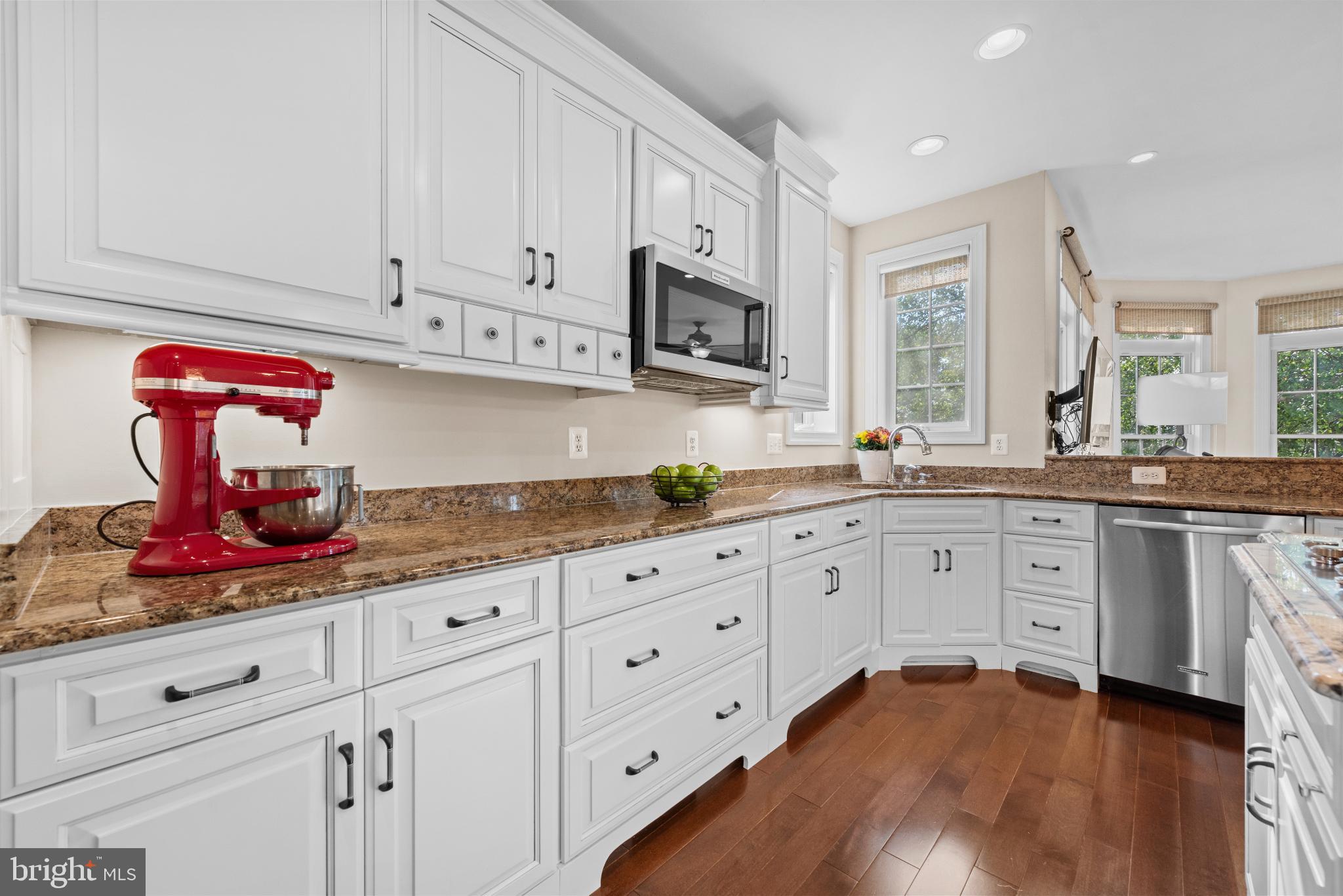 22197 WITHERS GROVE COURT