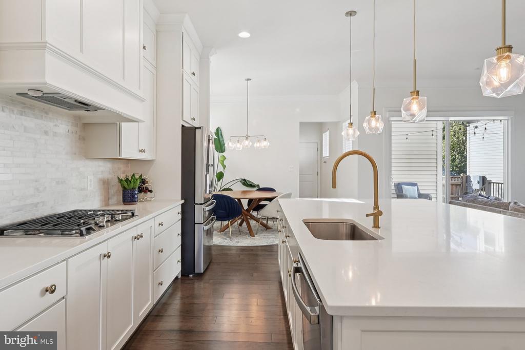 22951 SHOOTING STAR PLACE