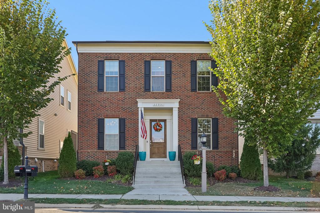 22951 SHOOTING STAR PLACE