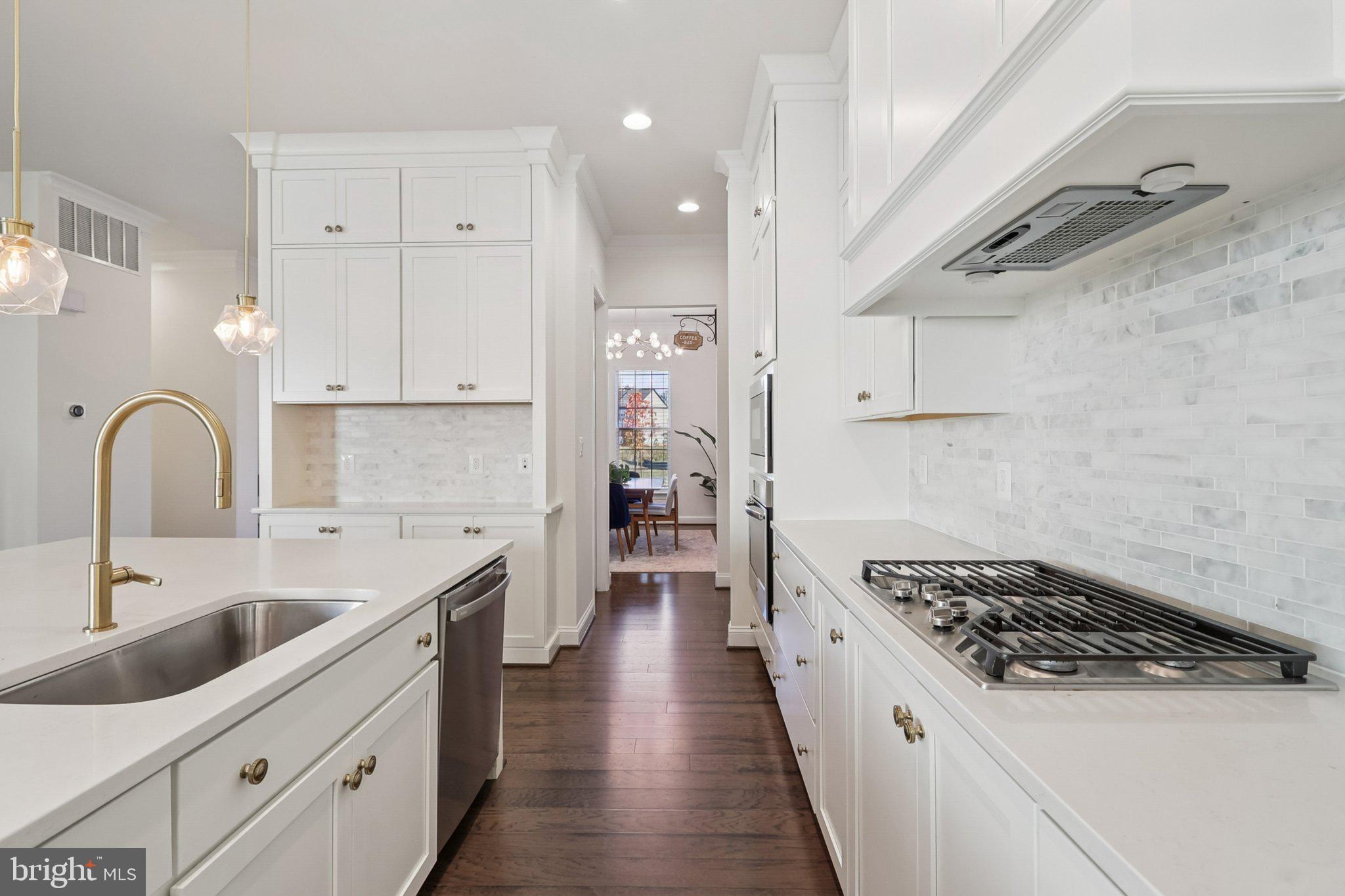 22951 SHOOTING STAR PLACE