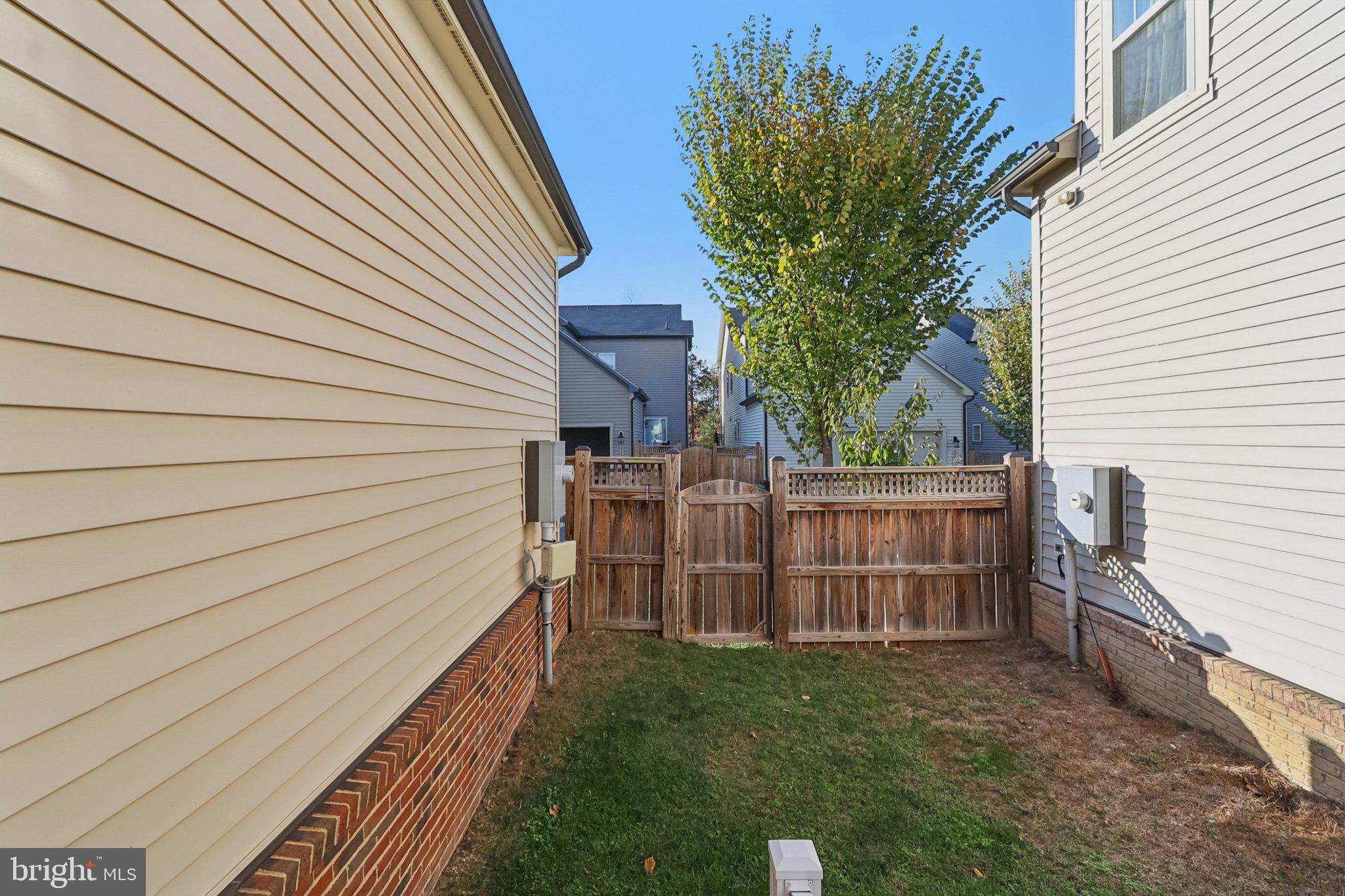 22951 SHOOTING STAR PLACE