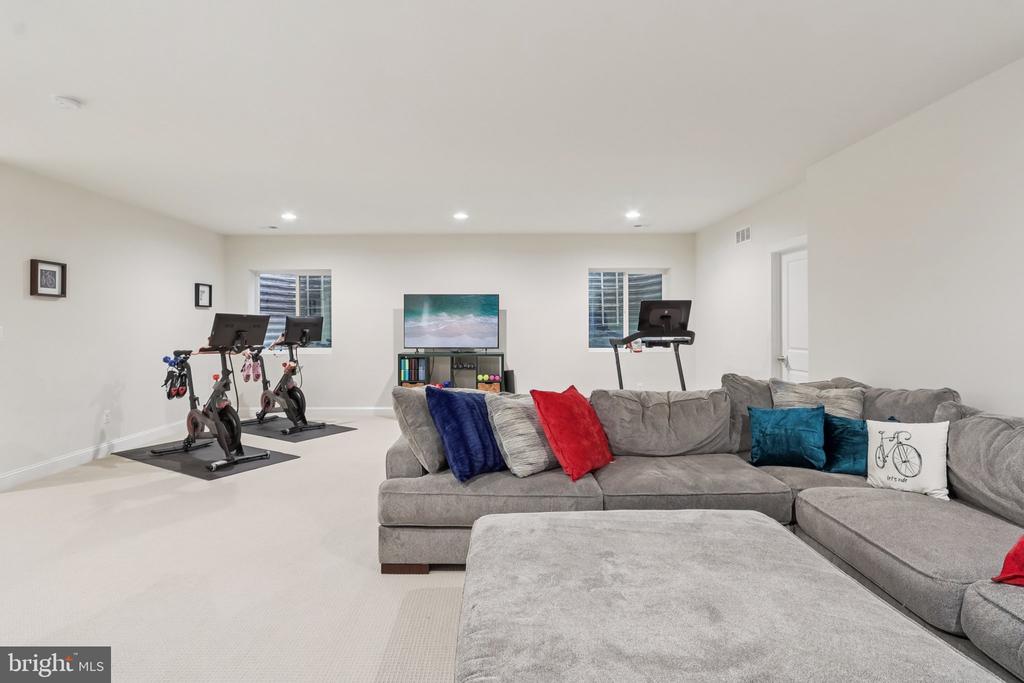 22951 SHOOTING STAR PLACE