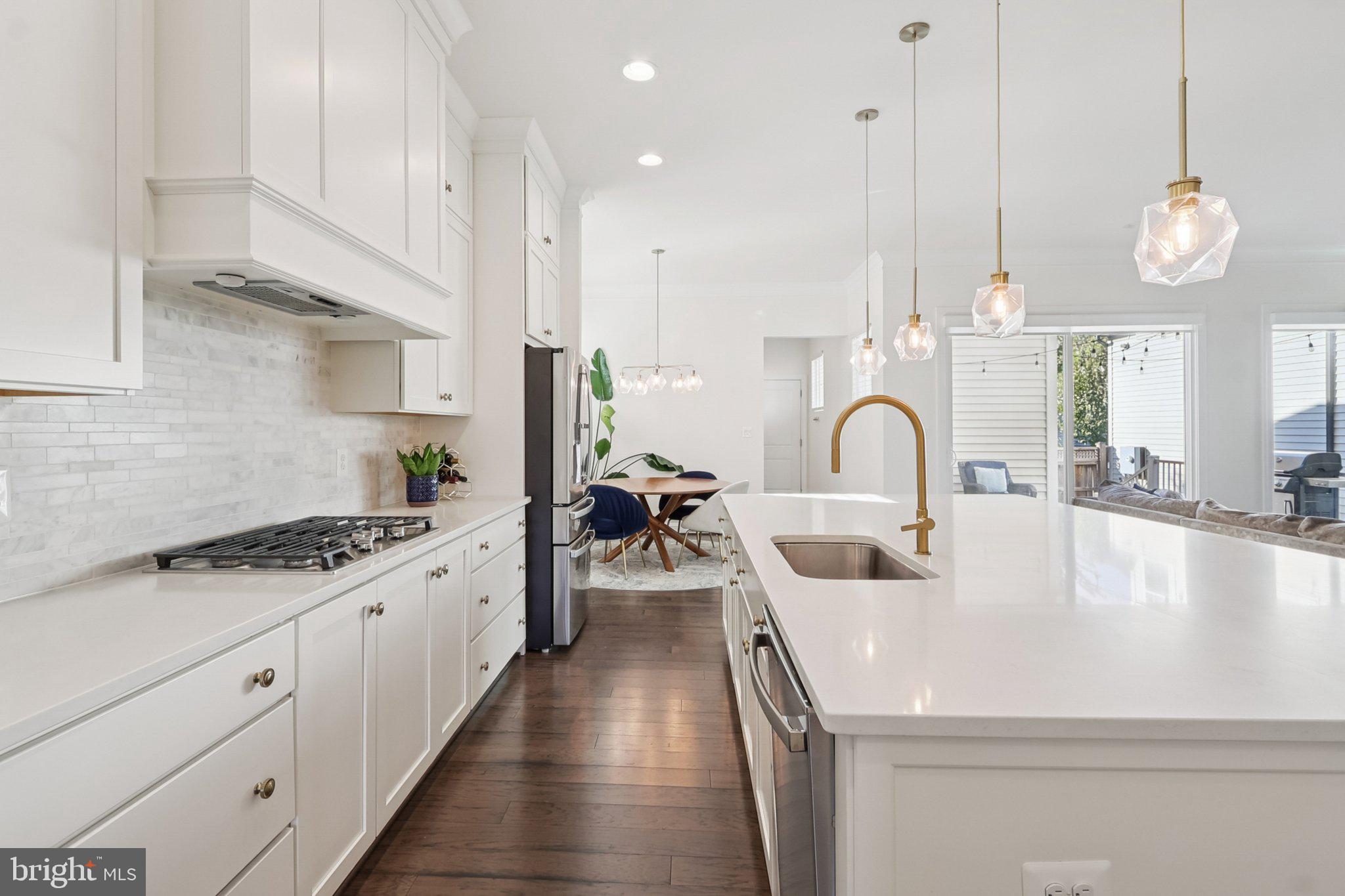 22951 SHOOTING STAR PLACE