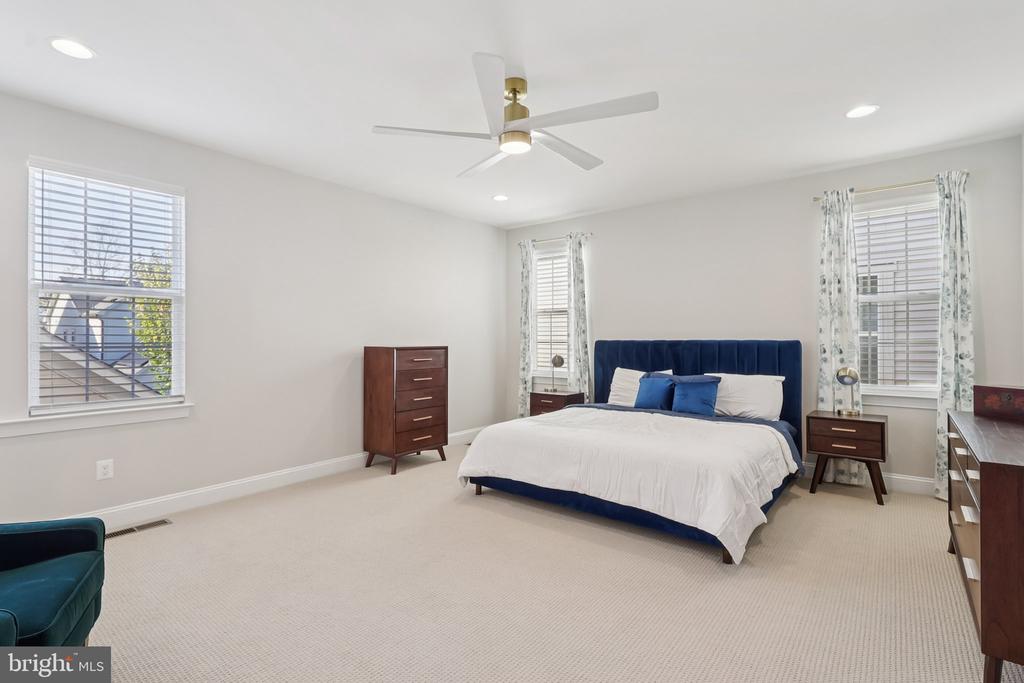 22951 SHOOTING STAR PLACE
