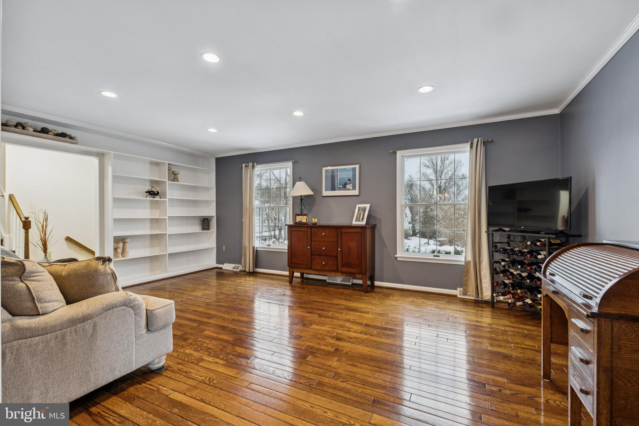 531 S NURSERY AVENUE