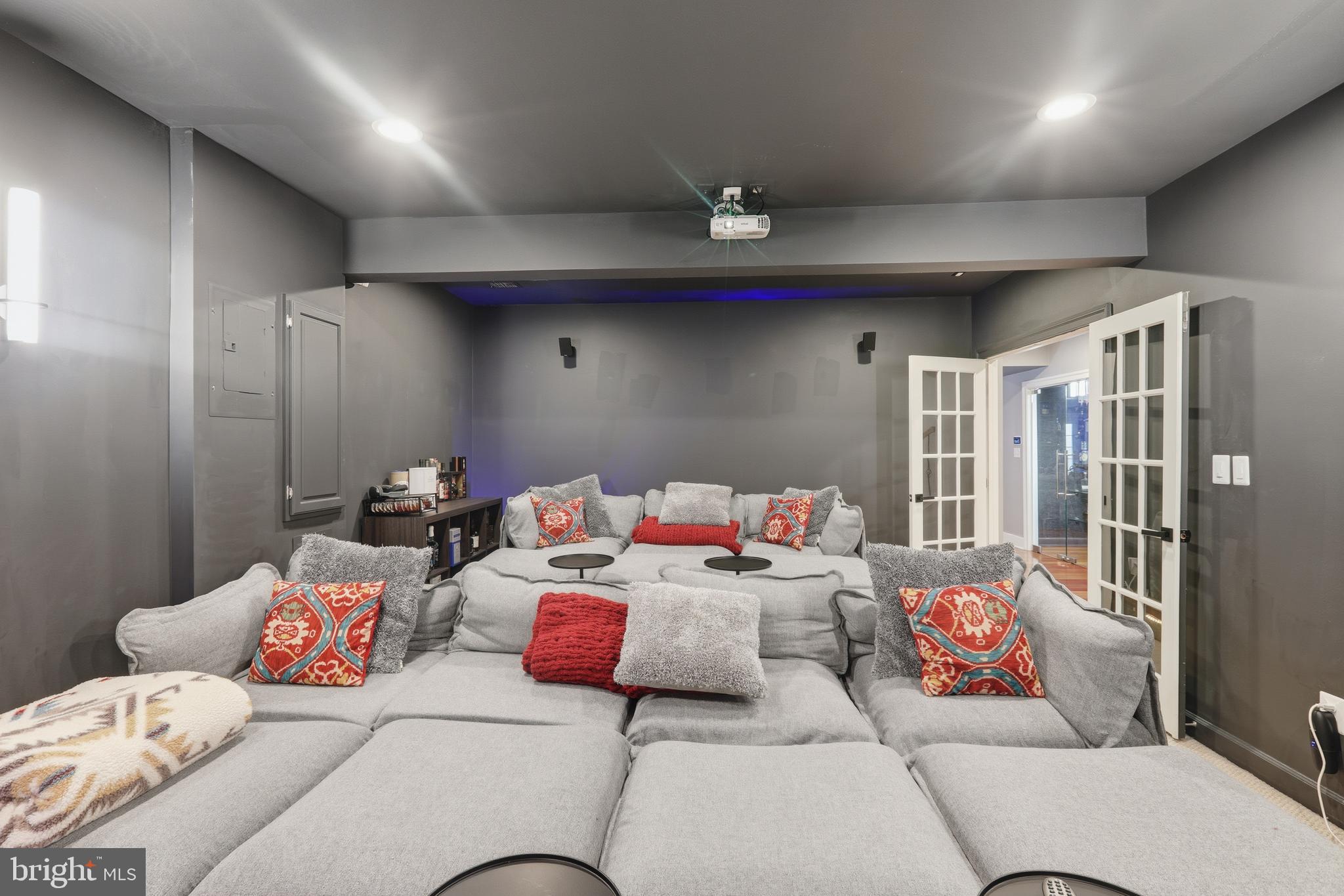 41854 JUNIPER HILL COURT