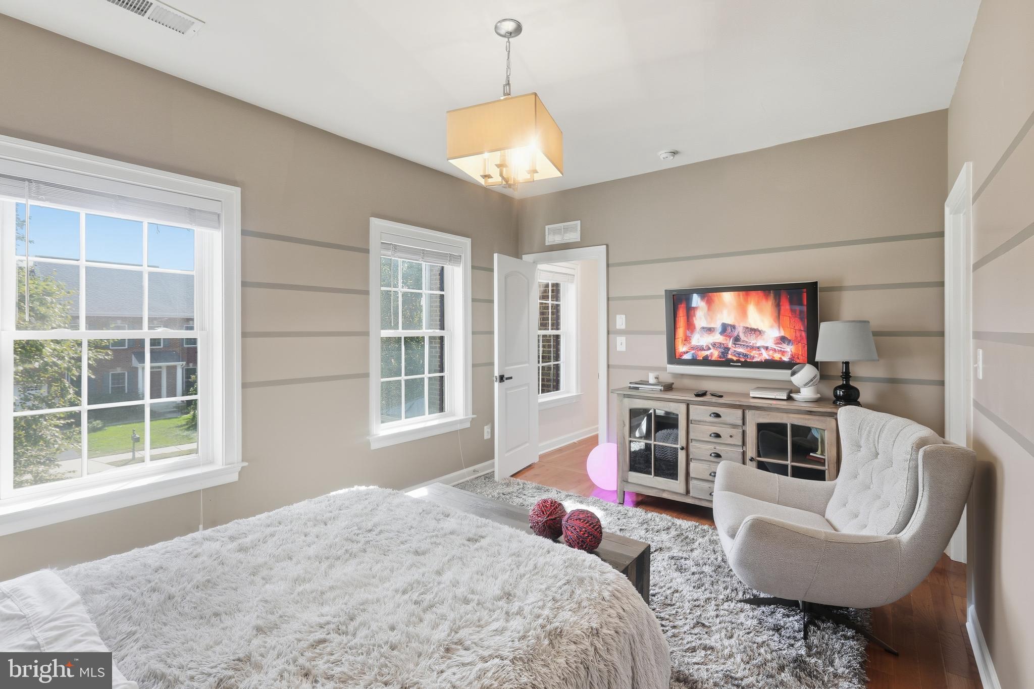 41854 JUNIPER HILL COURT