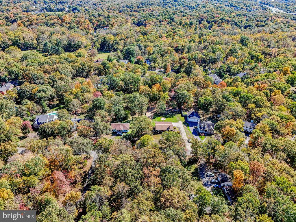32 CEDAR DRIVE