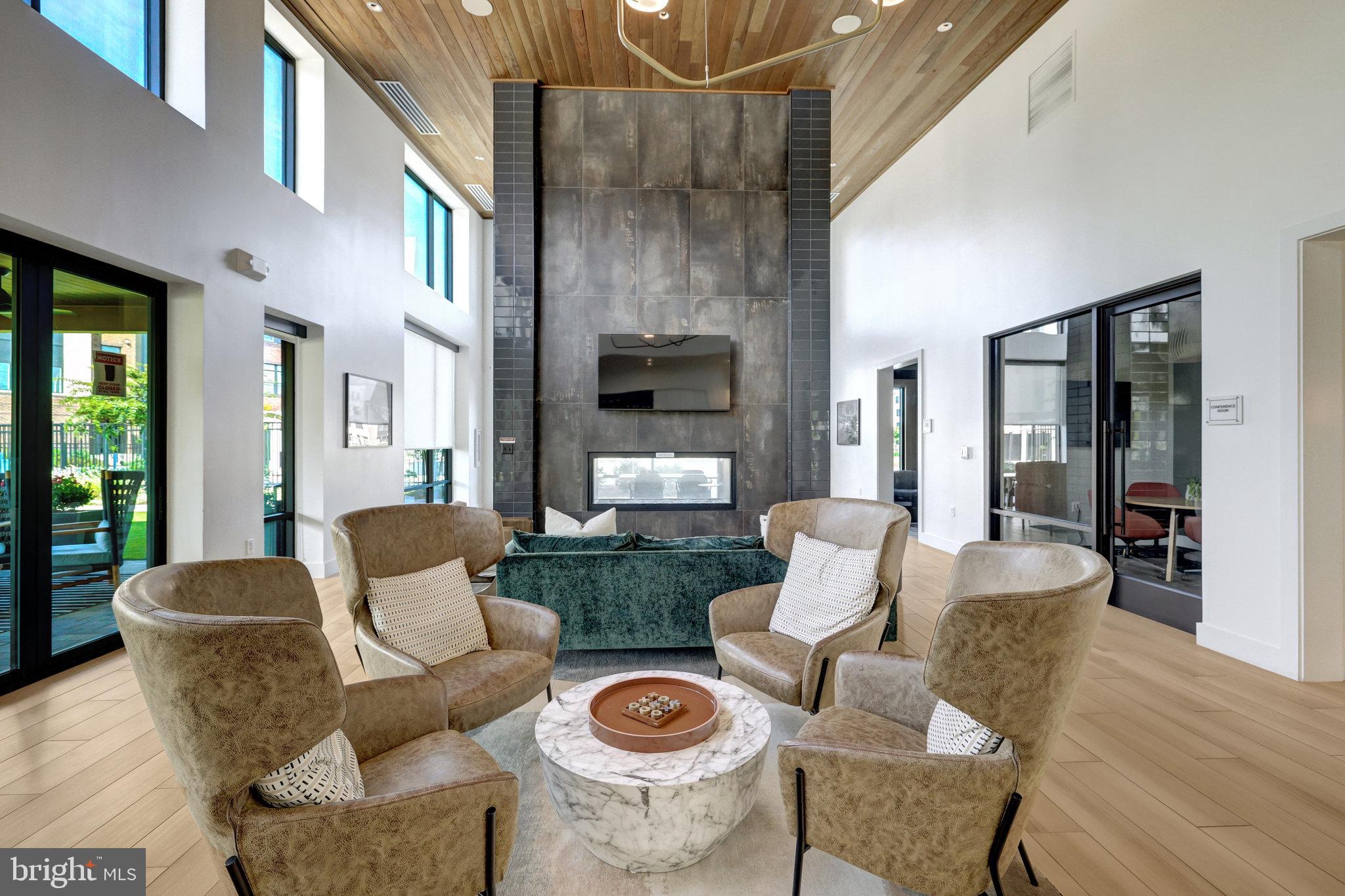 22088 MIDMOORE DRIVE