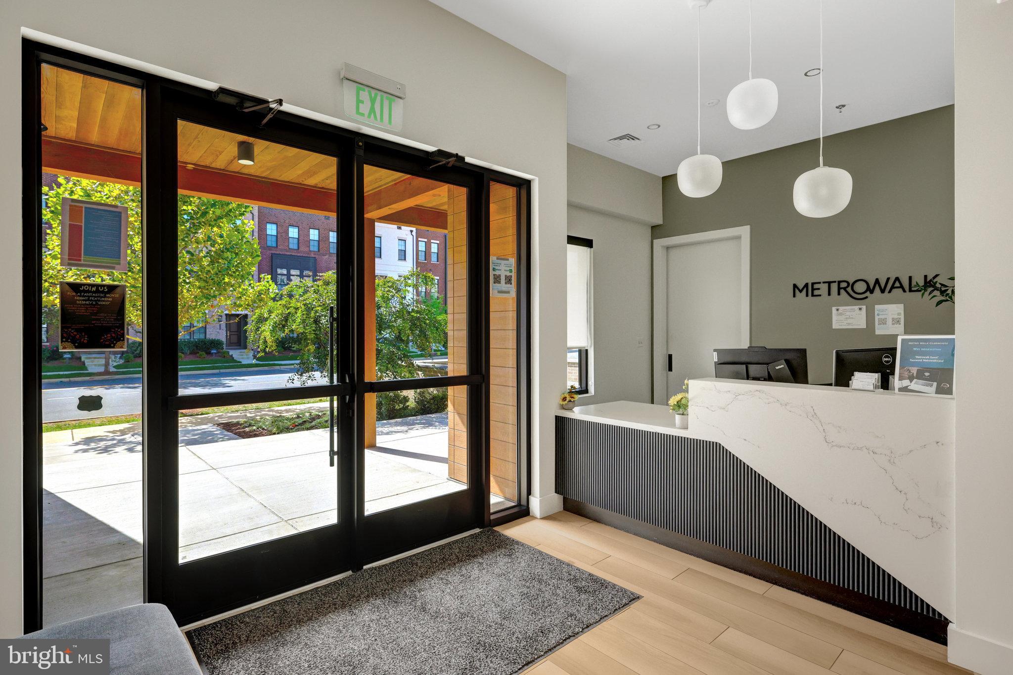 22088 MIDMOORE DRIVE