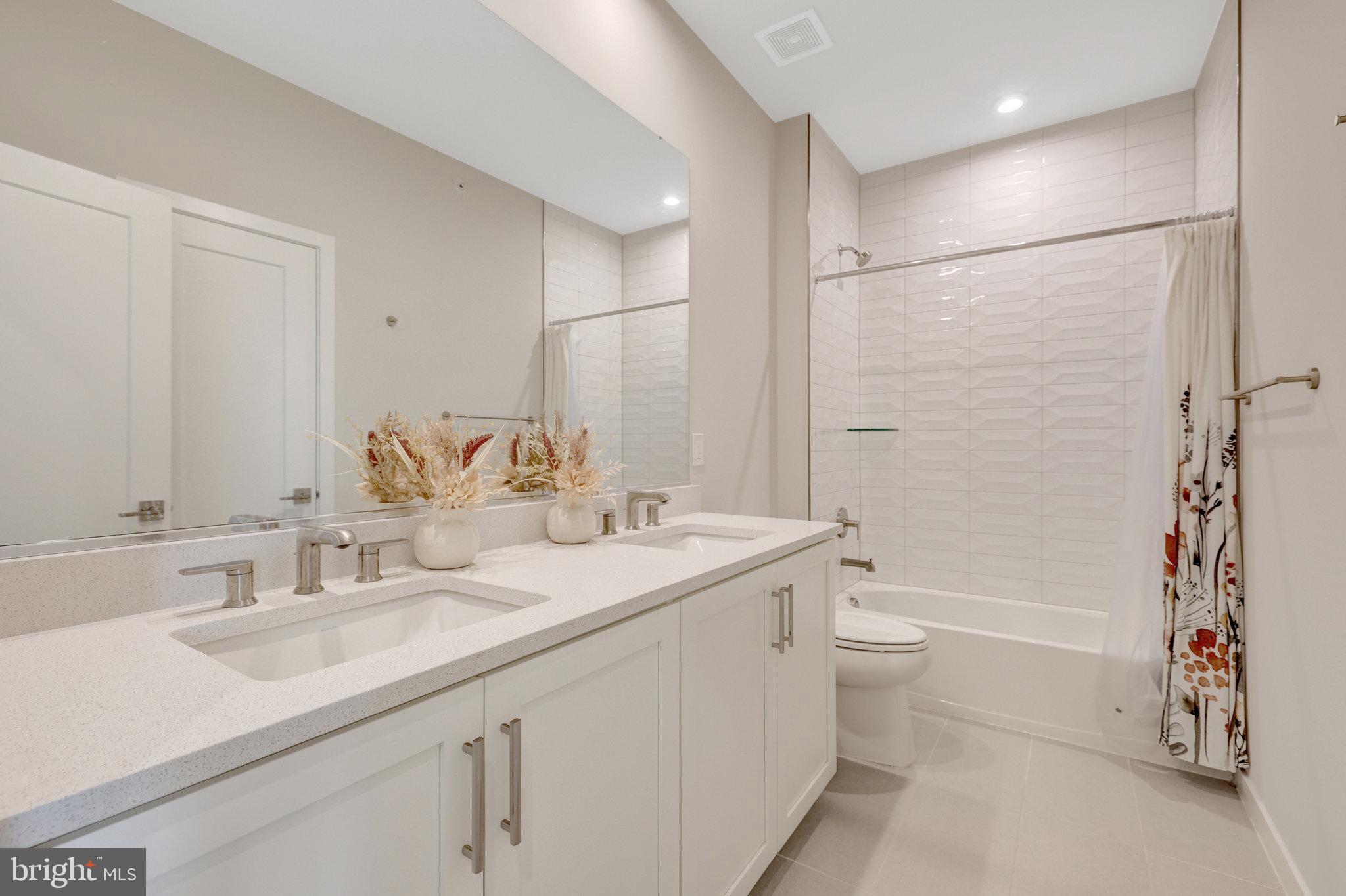 22088 MIDMOORE DRIVE