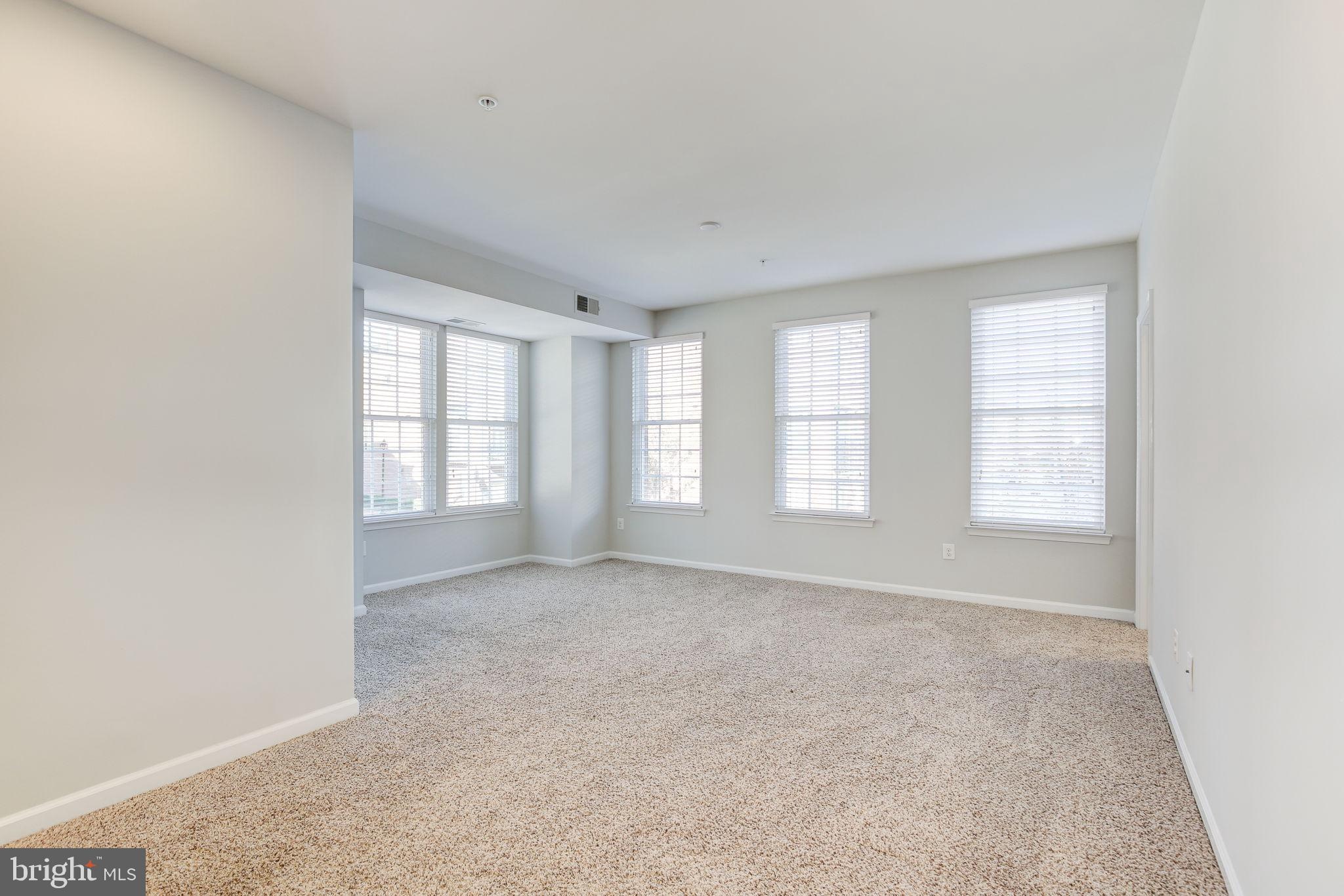 451 KORNBLAU TERRACE SE