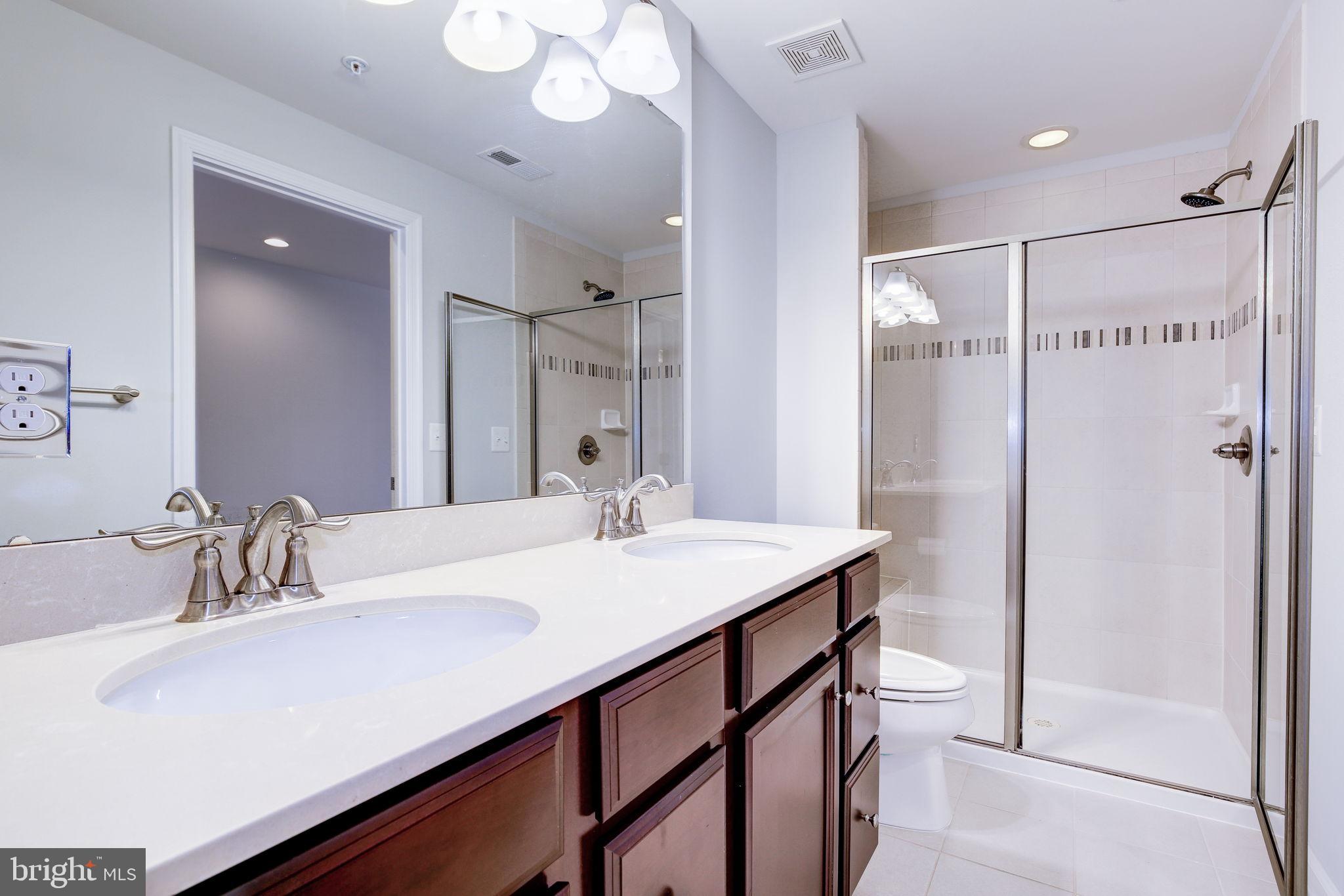 451 KORNBLAU TERRACE SE