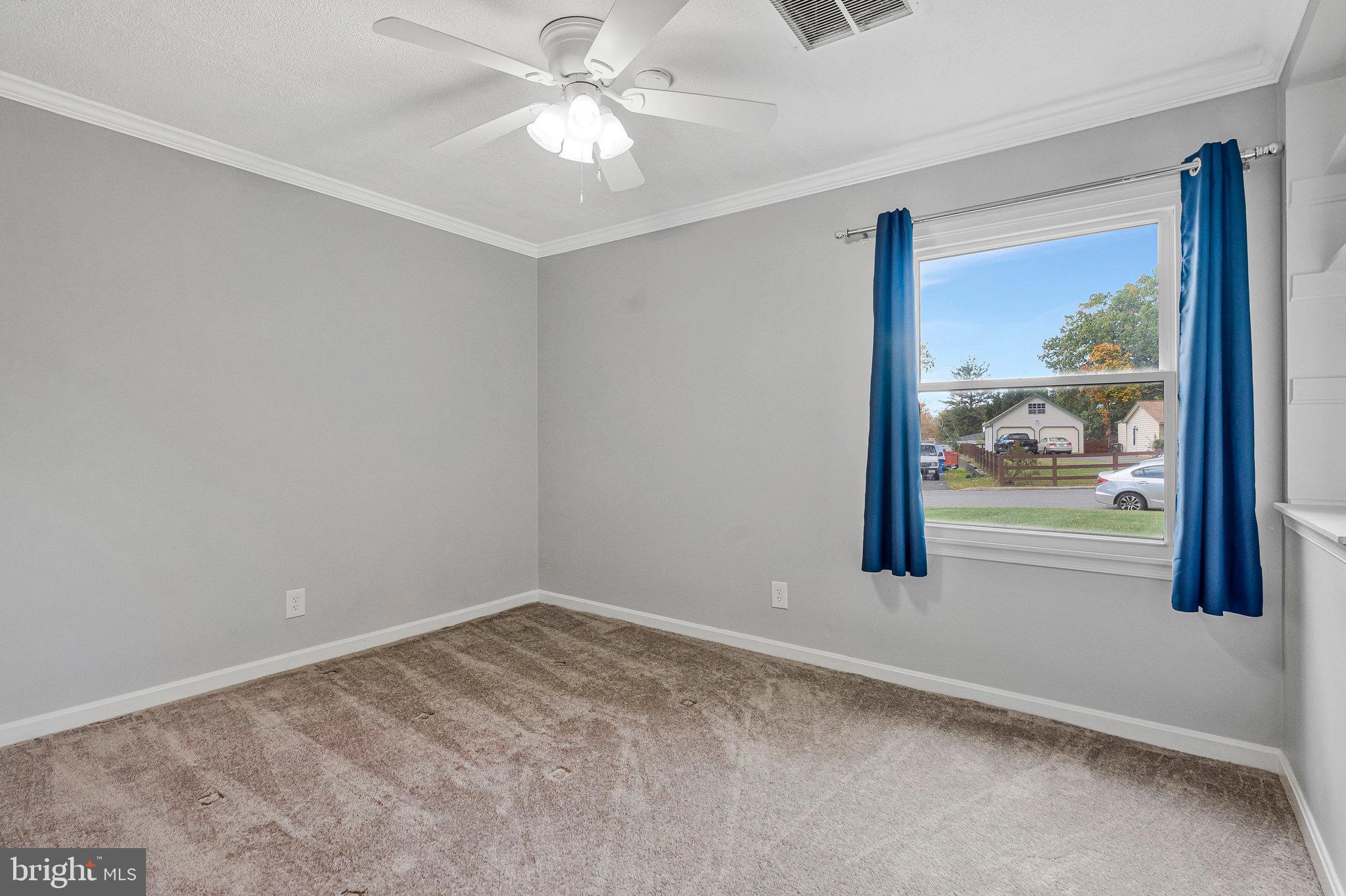 202 N FIR COURT