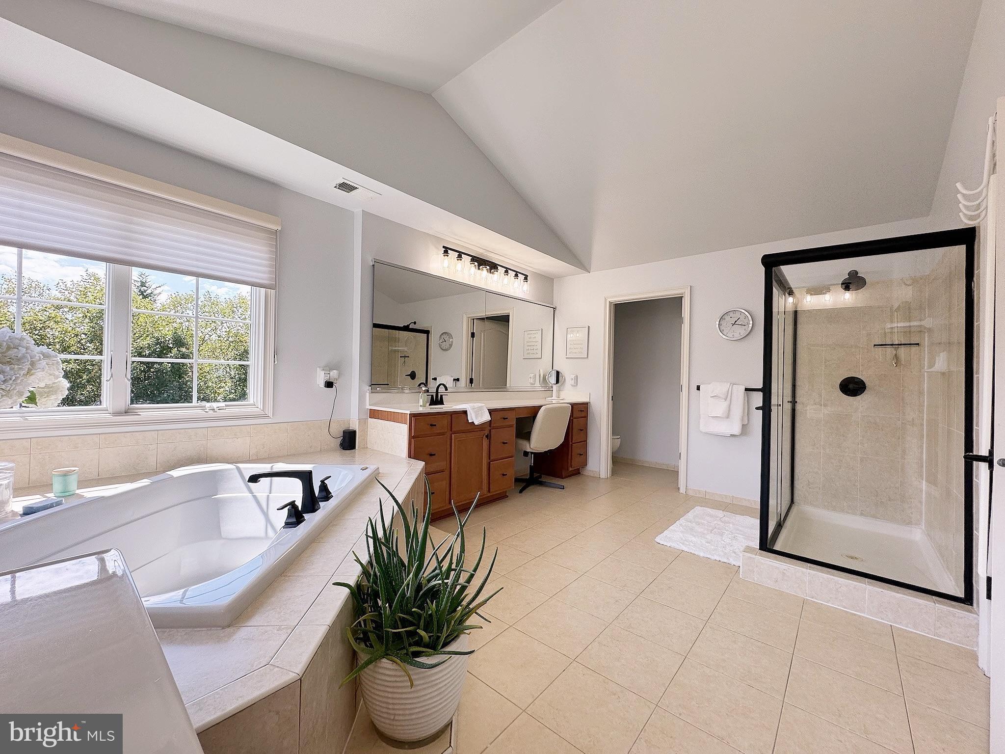 43116 UNISON KNOLL CIRCLE