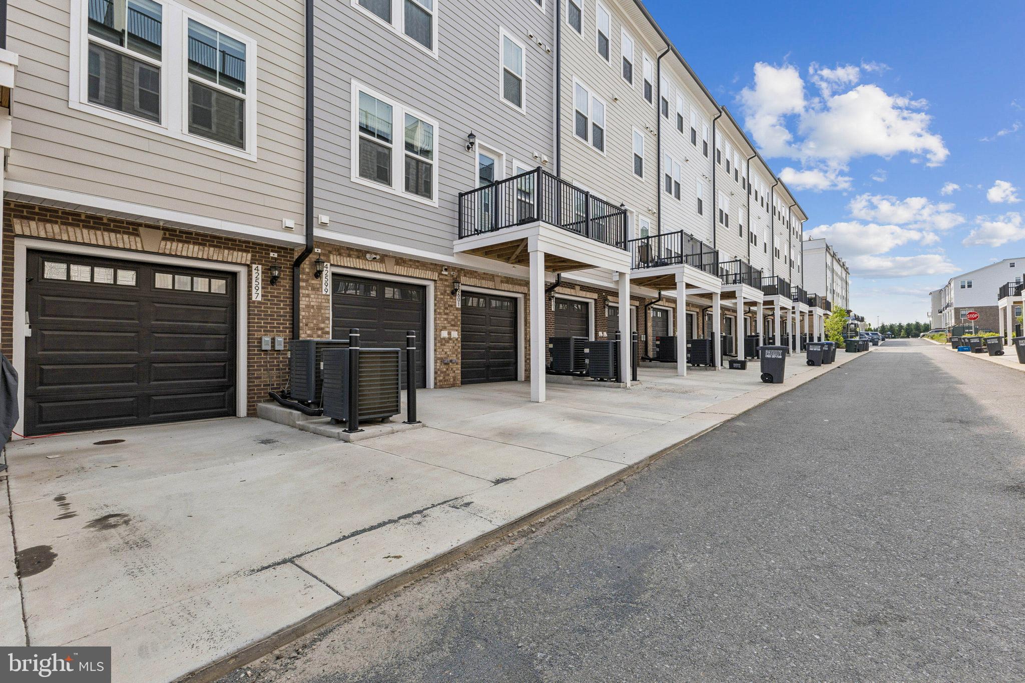 42597 NUBBINS TERRACE