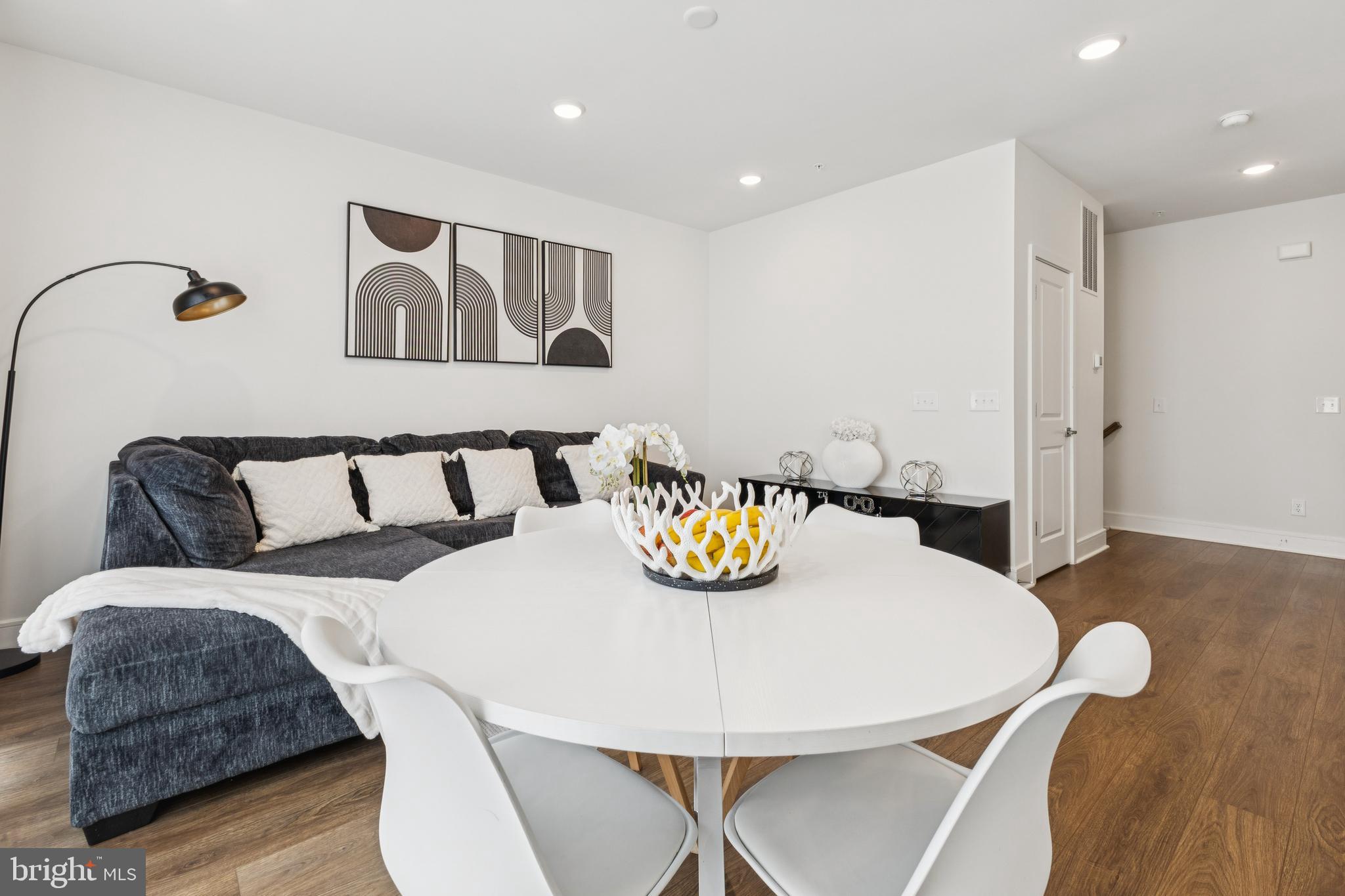 42597 NUBBINS TERRACE