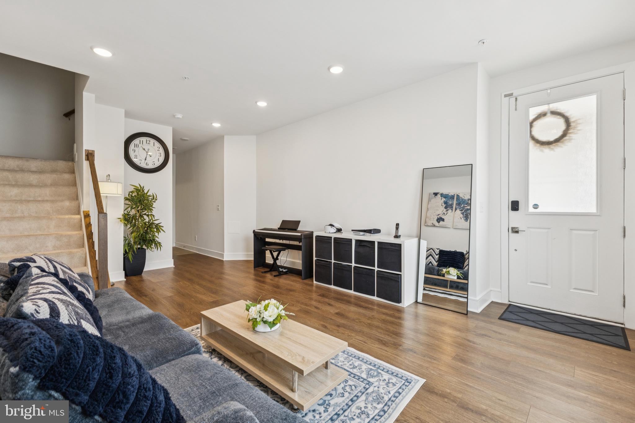 42597 NUBBINS TERRACE