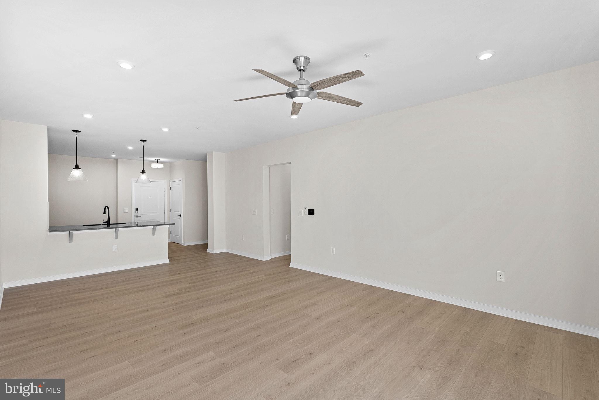 750 MOUNT AIRY TERRACE NE 304