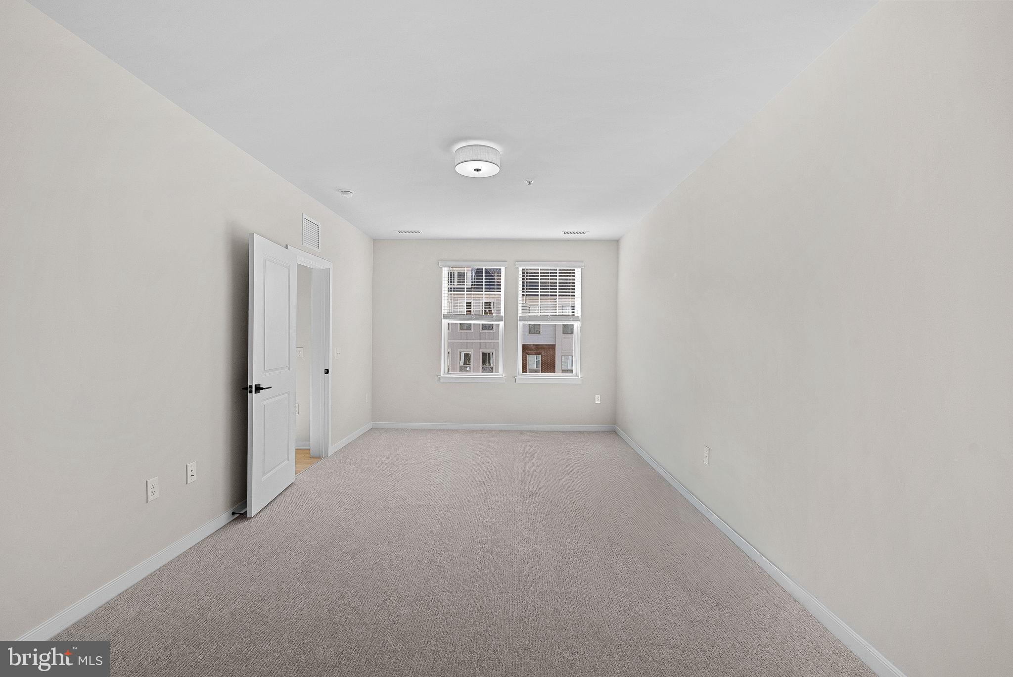 750 MOUNT AIRY TERRACE NE 304