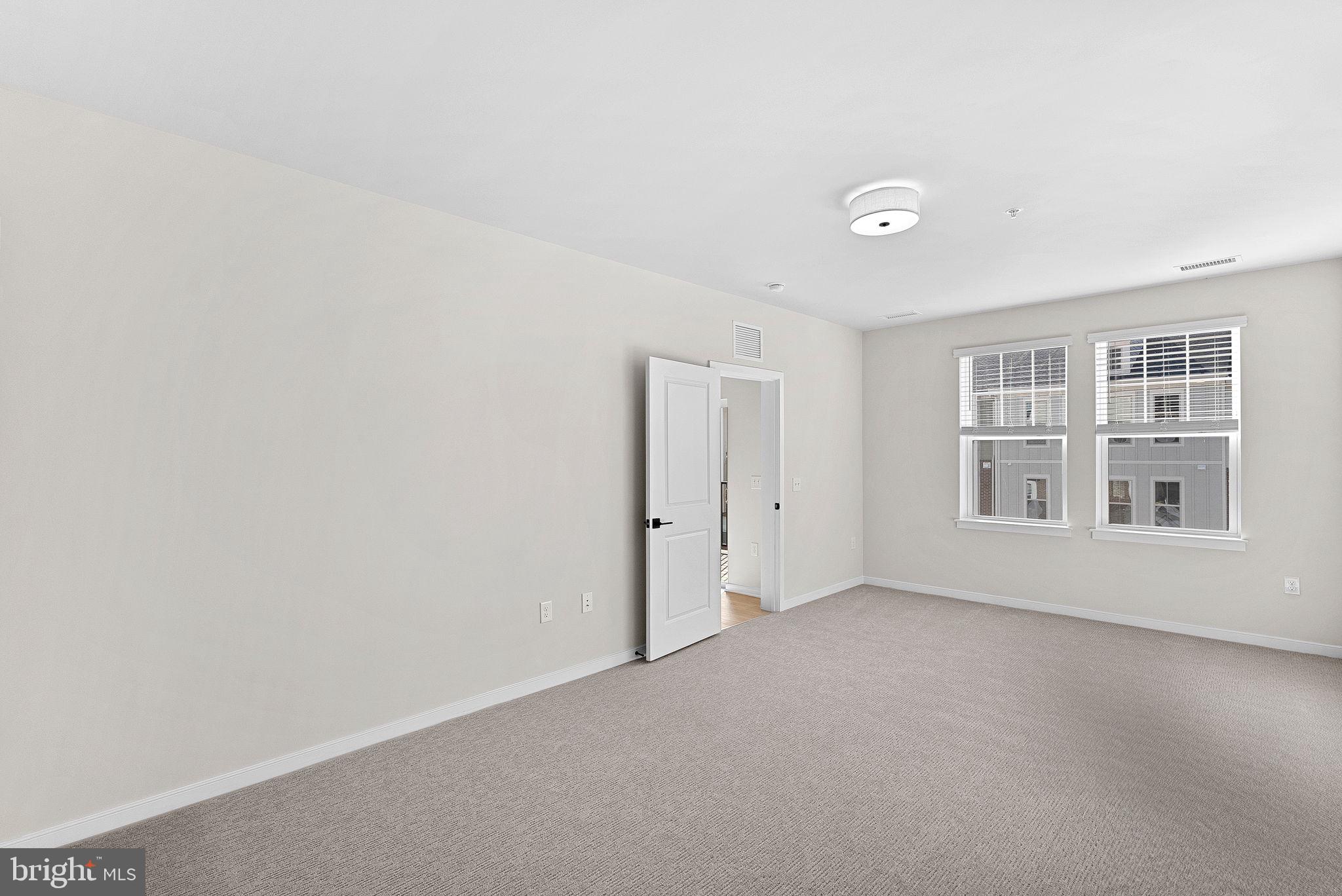 750 MOUNT AIRY TERRACE NE 304