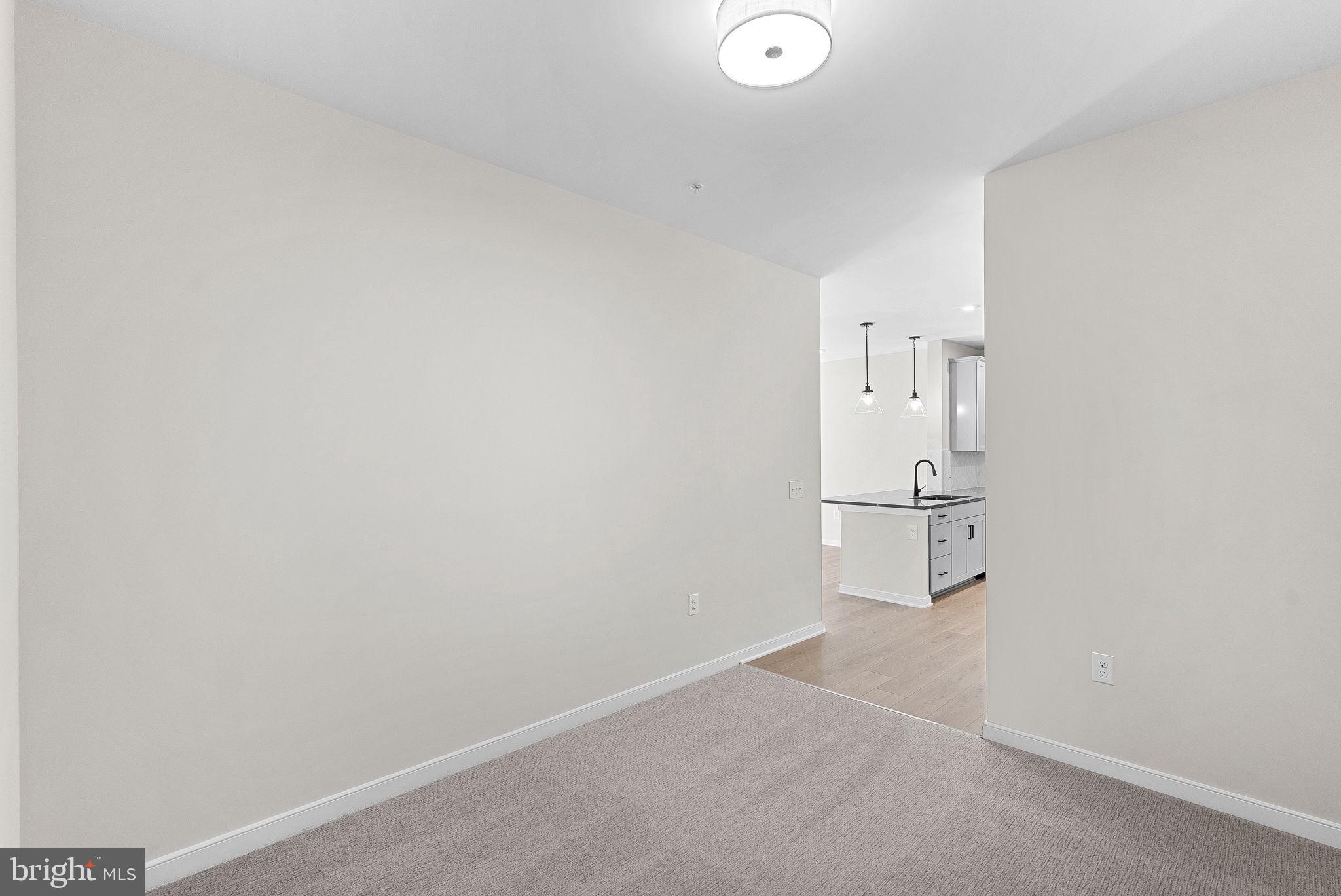 750 MOUNT AIRY TERRACE NE 304