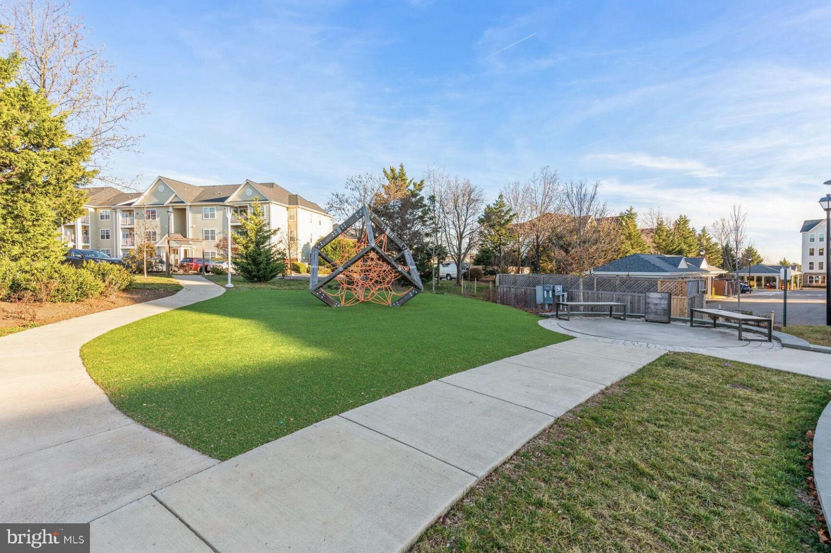 750 MOUNT AIRY TERRACE NE 304