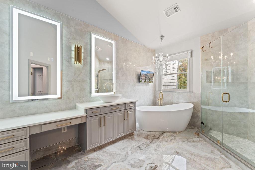 18212 CYPRESS POINT TERRACE