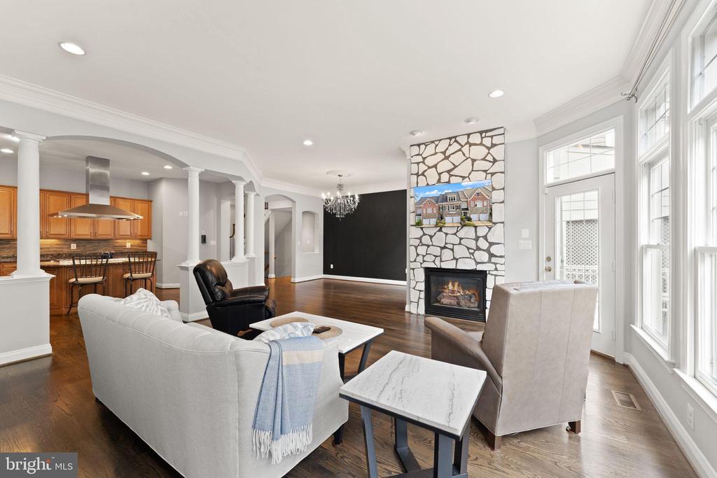 18212 CYPRESS POINT TERRACE