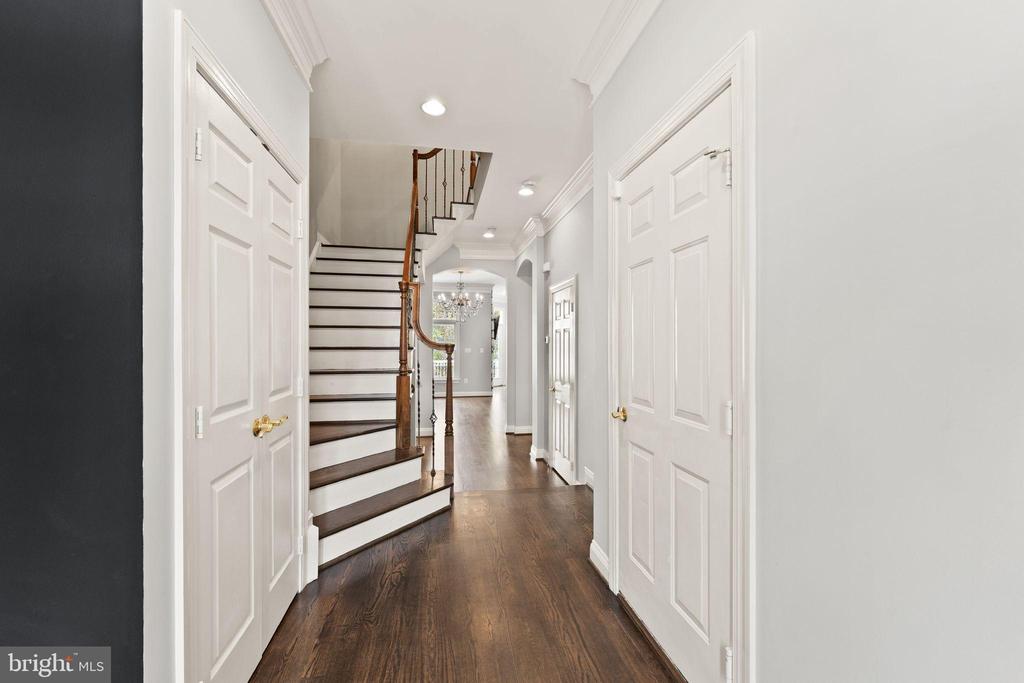 18212 CYPRESS POINT TERRACE