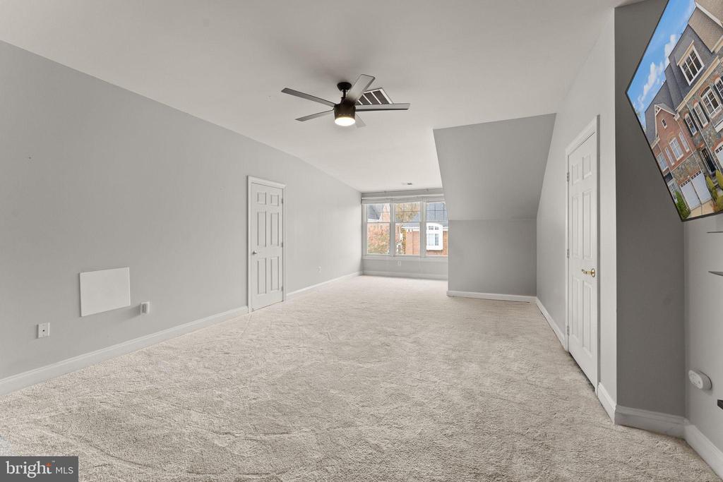 18212 CYPRESS POINT TERRACE