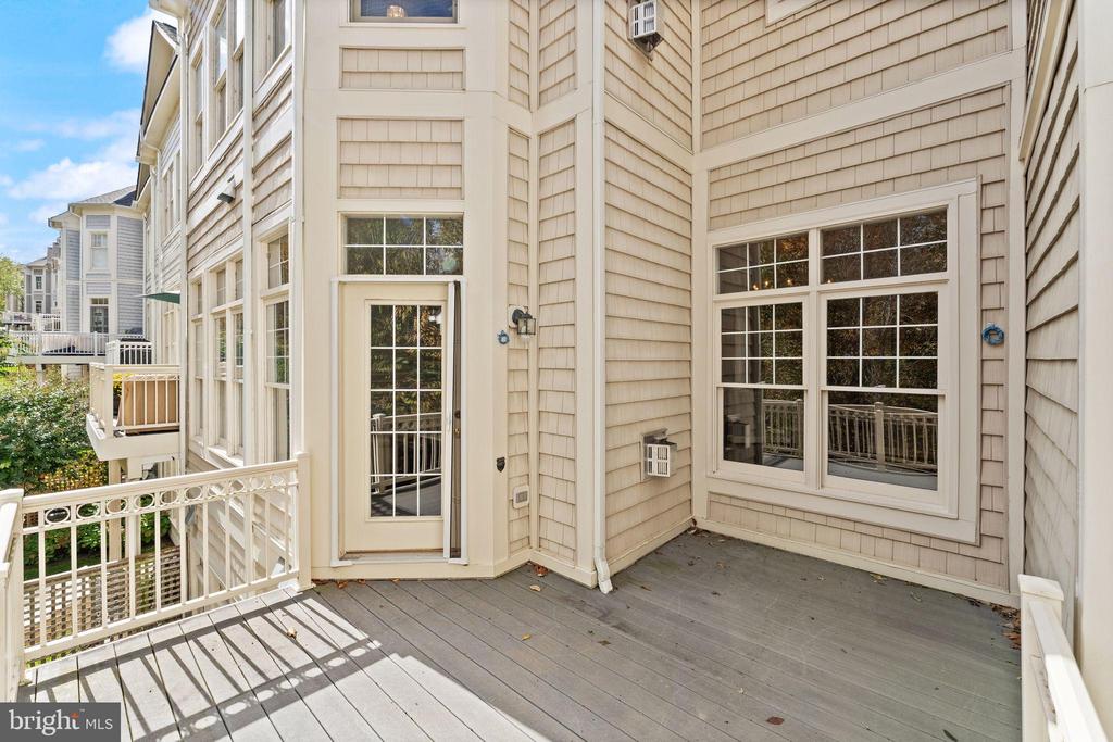18212 CYPRESS POINT TERRACE