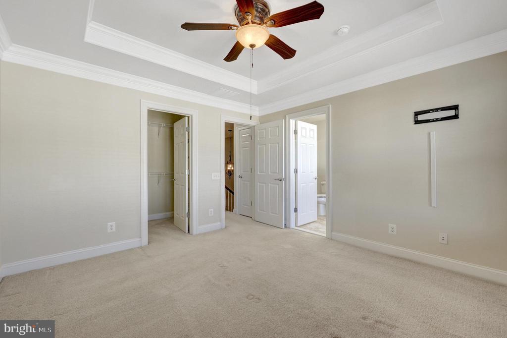 348 PINK AZALEA TERRACE SE