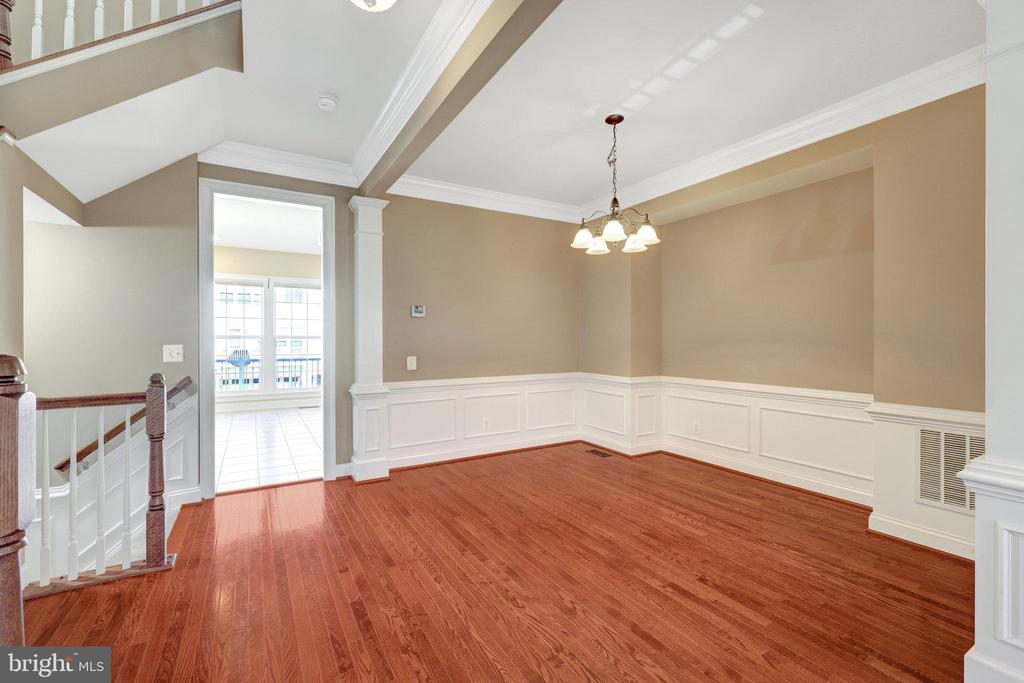 348 PINK AZALEA TERRACE SE